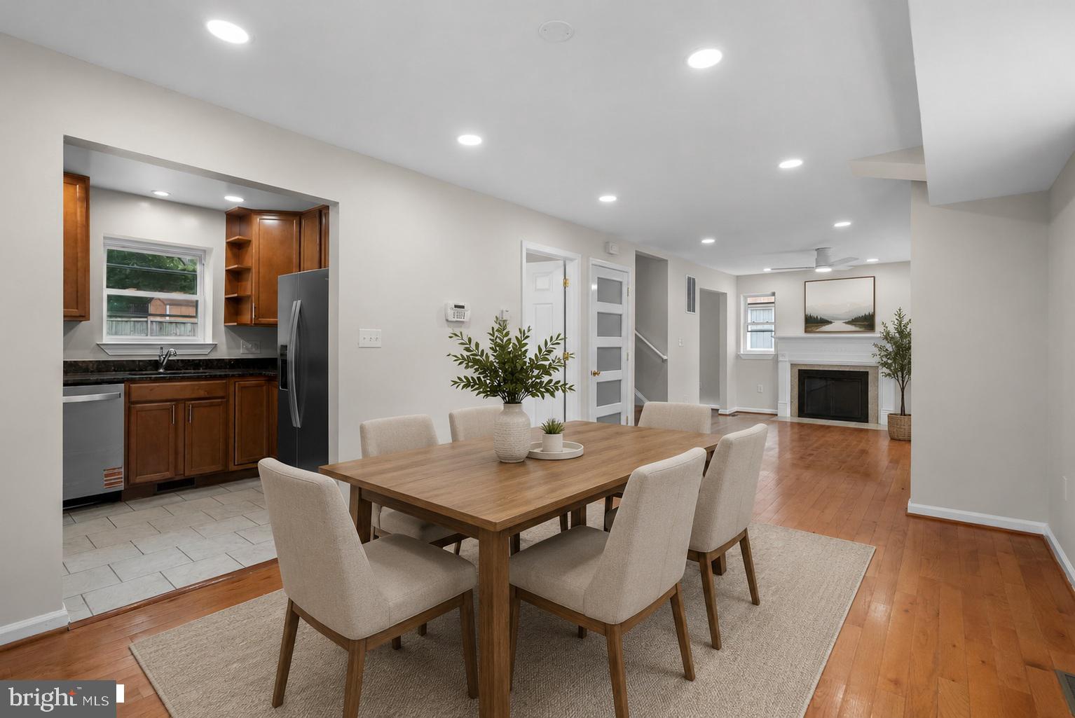 HALLIEWOOD - Residential