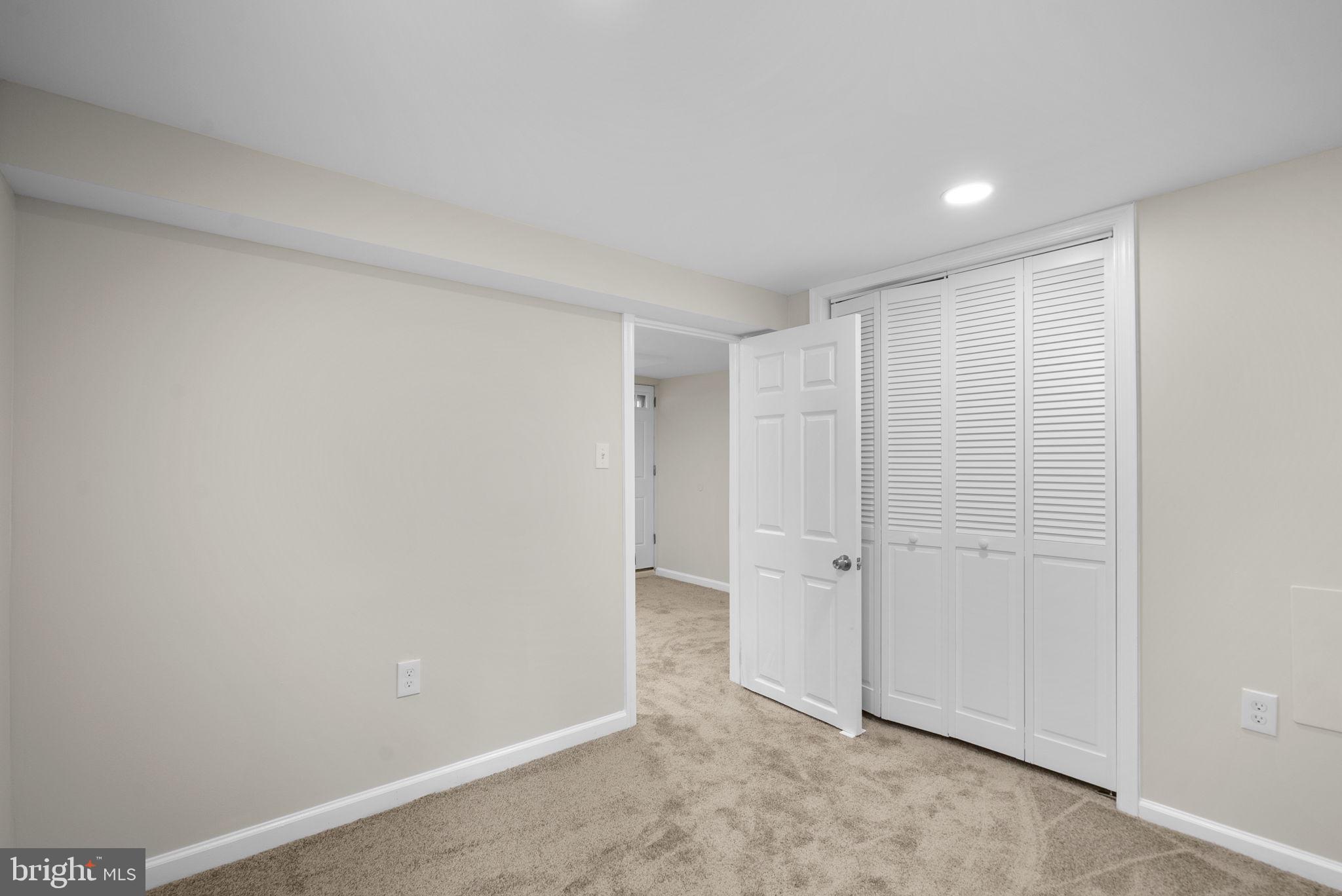 HALLIEWOOD - Residential