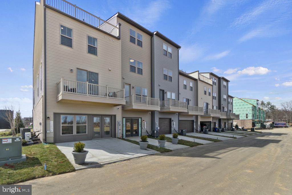 THE WOODLANDS - Residential