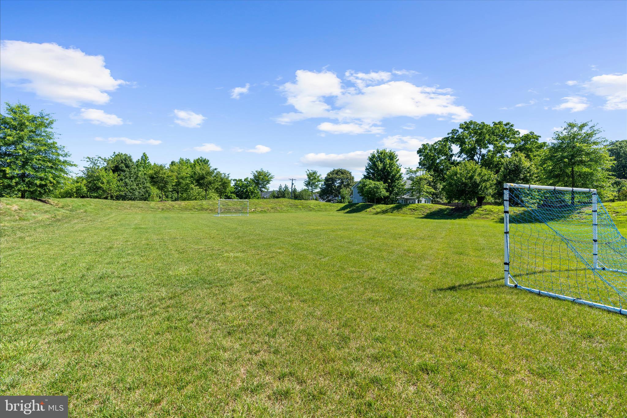 PONDVIEW - Residential