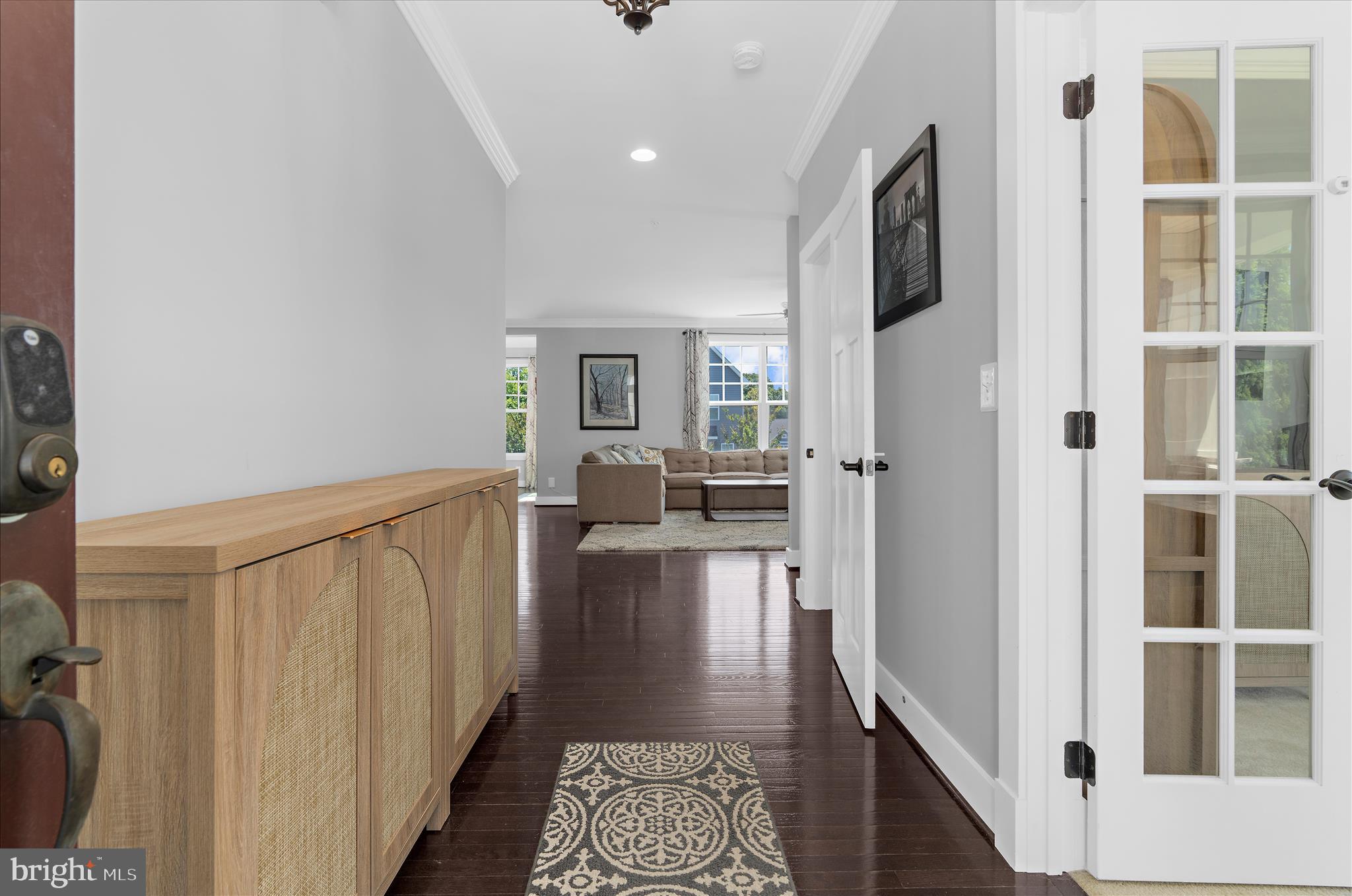 PONDVIEW - Residential