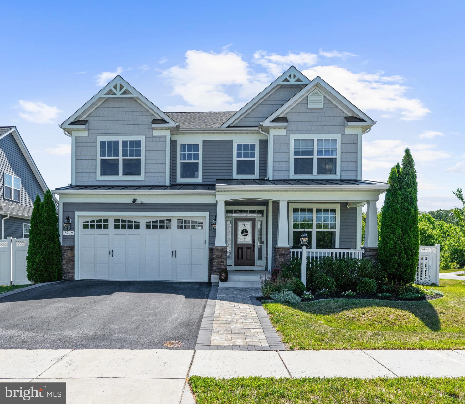 PONDVIEW - Residential