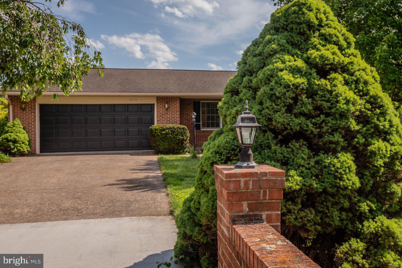 BELMONT ESTATES - Residential