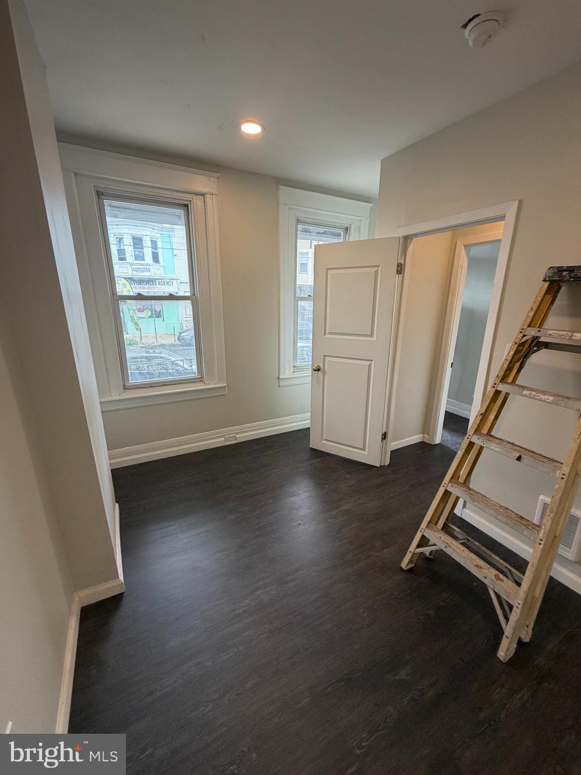 PHILADELPHIA (NORTH) - Residential