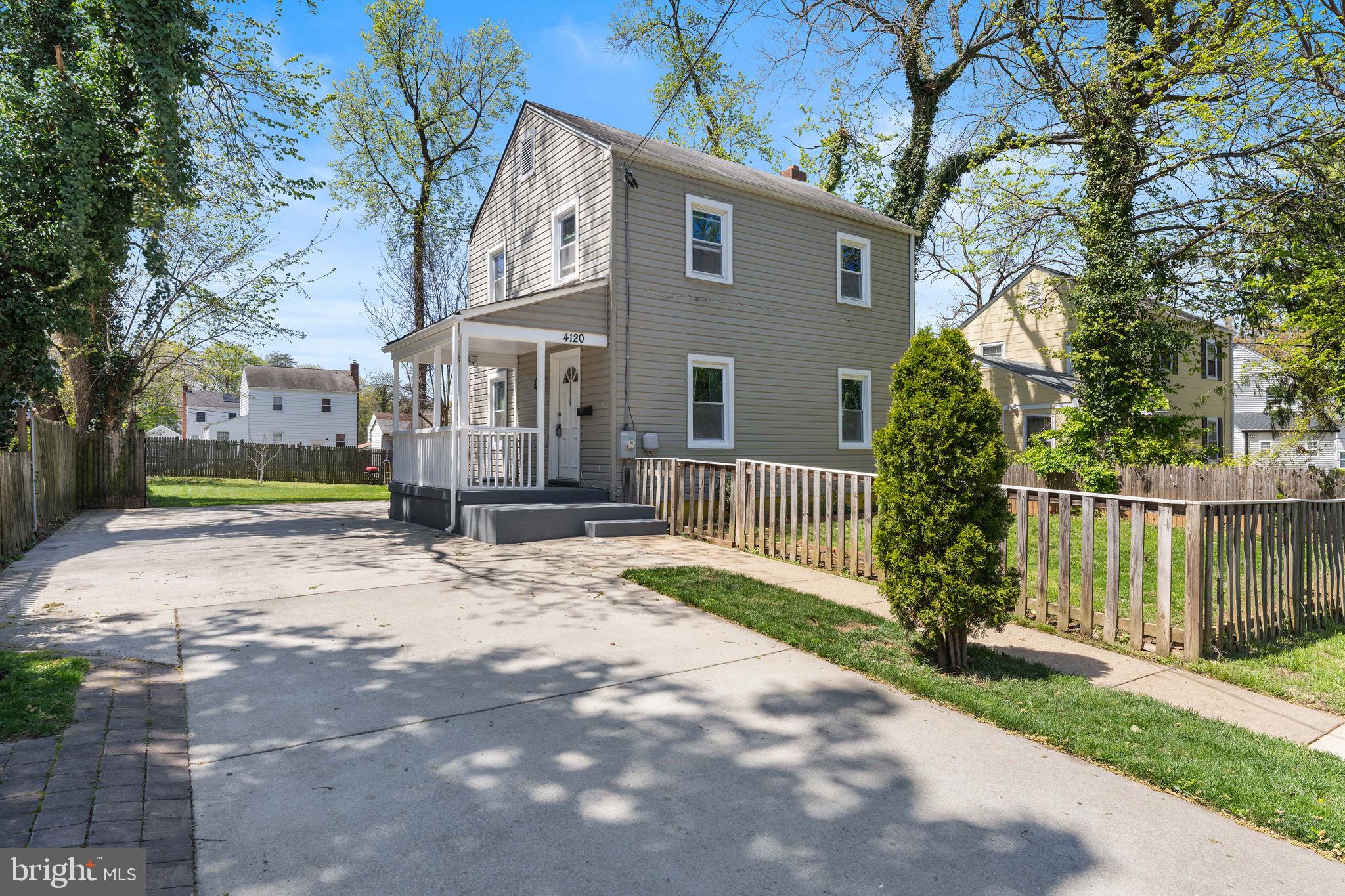 LANDOVER HILLS - Residential