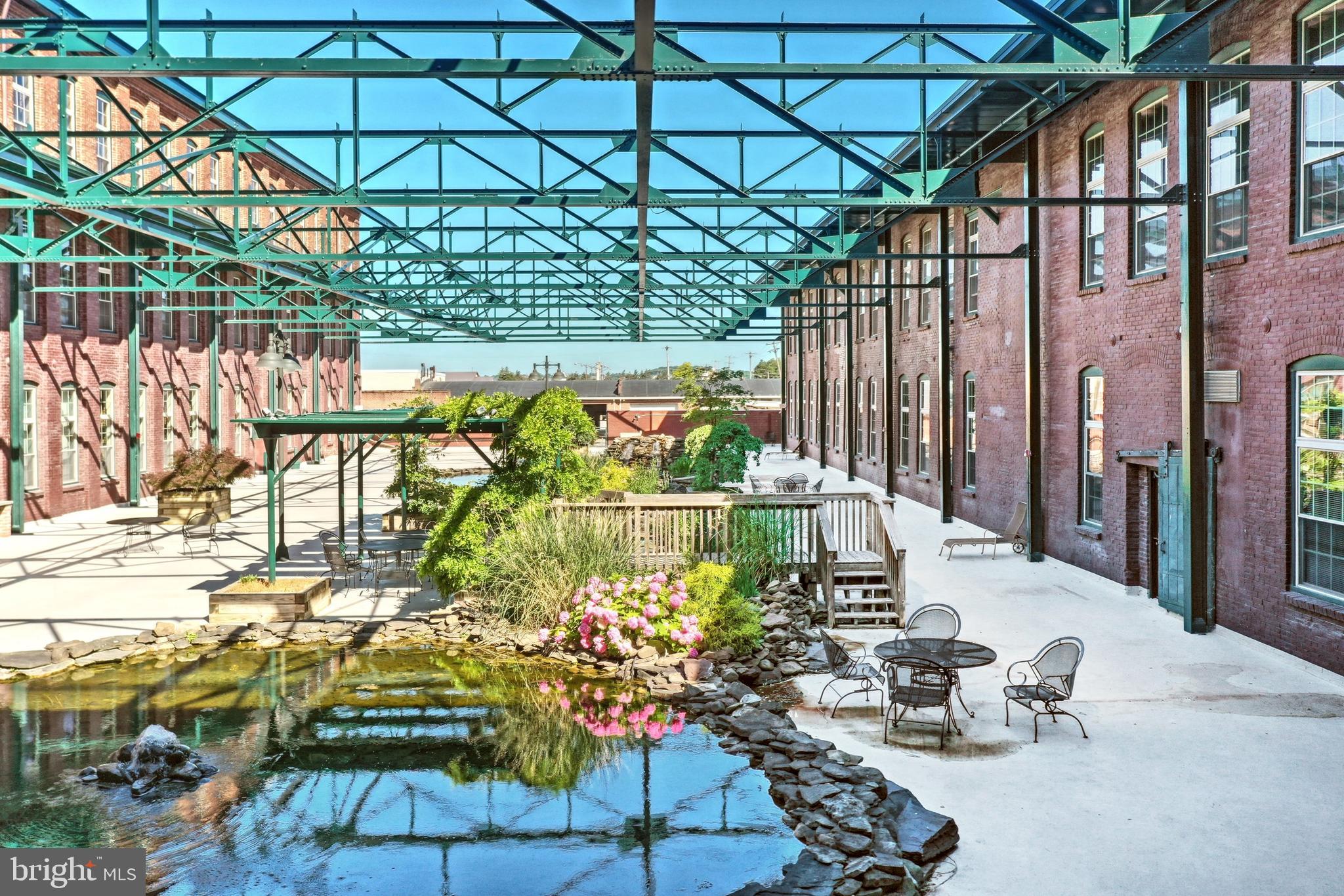 THE AVENUES - Residential