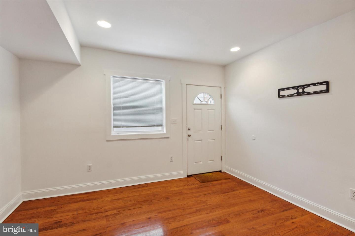 OLDE KENSINGTON - Residential