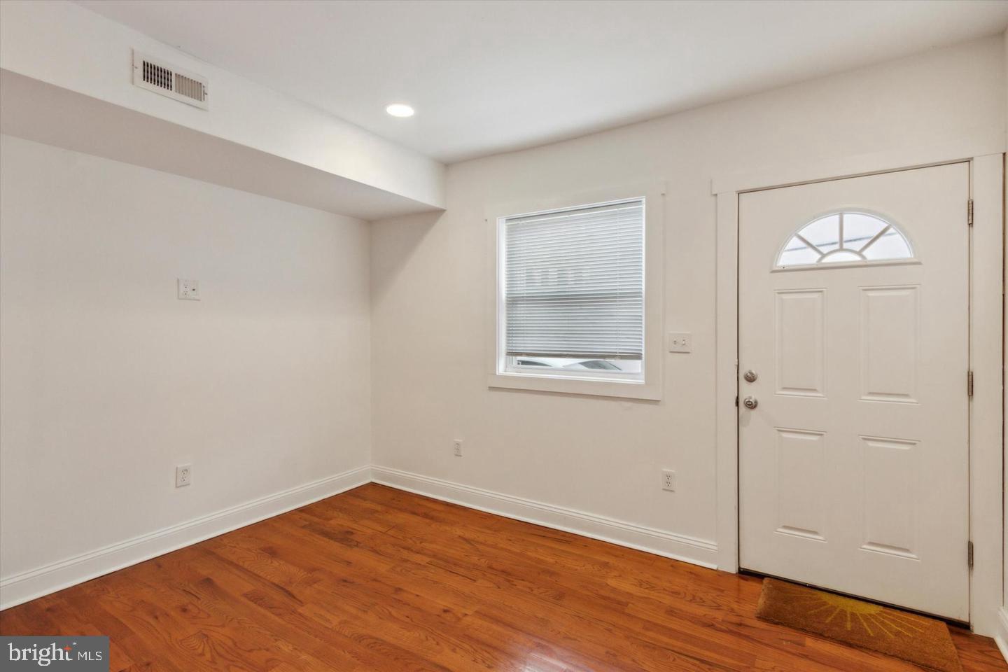 OLDE KENSINGTON - Residential