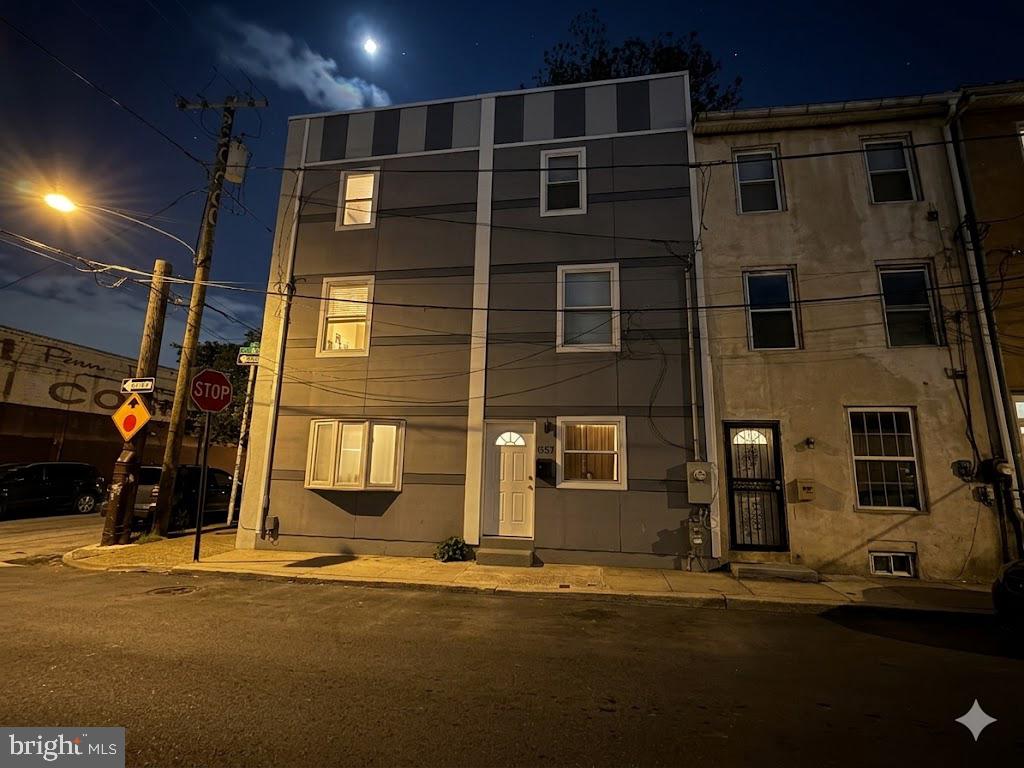 OLDE KENSINGTON - Residential