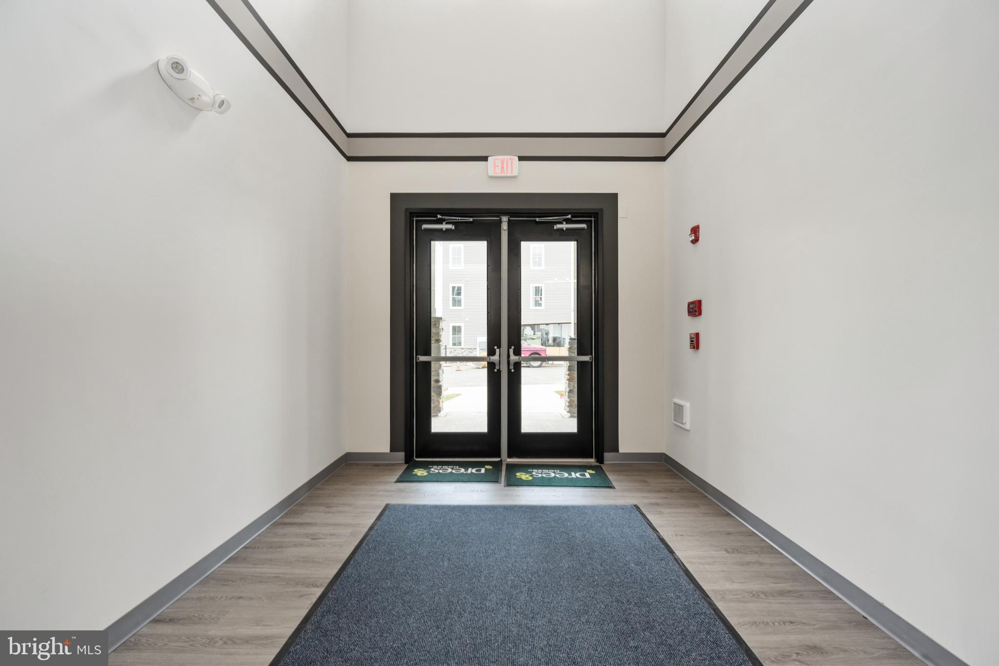 EMBREY MILL - Residential