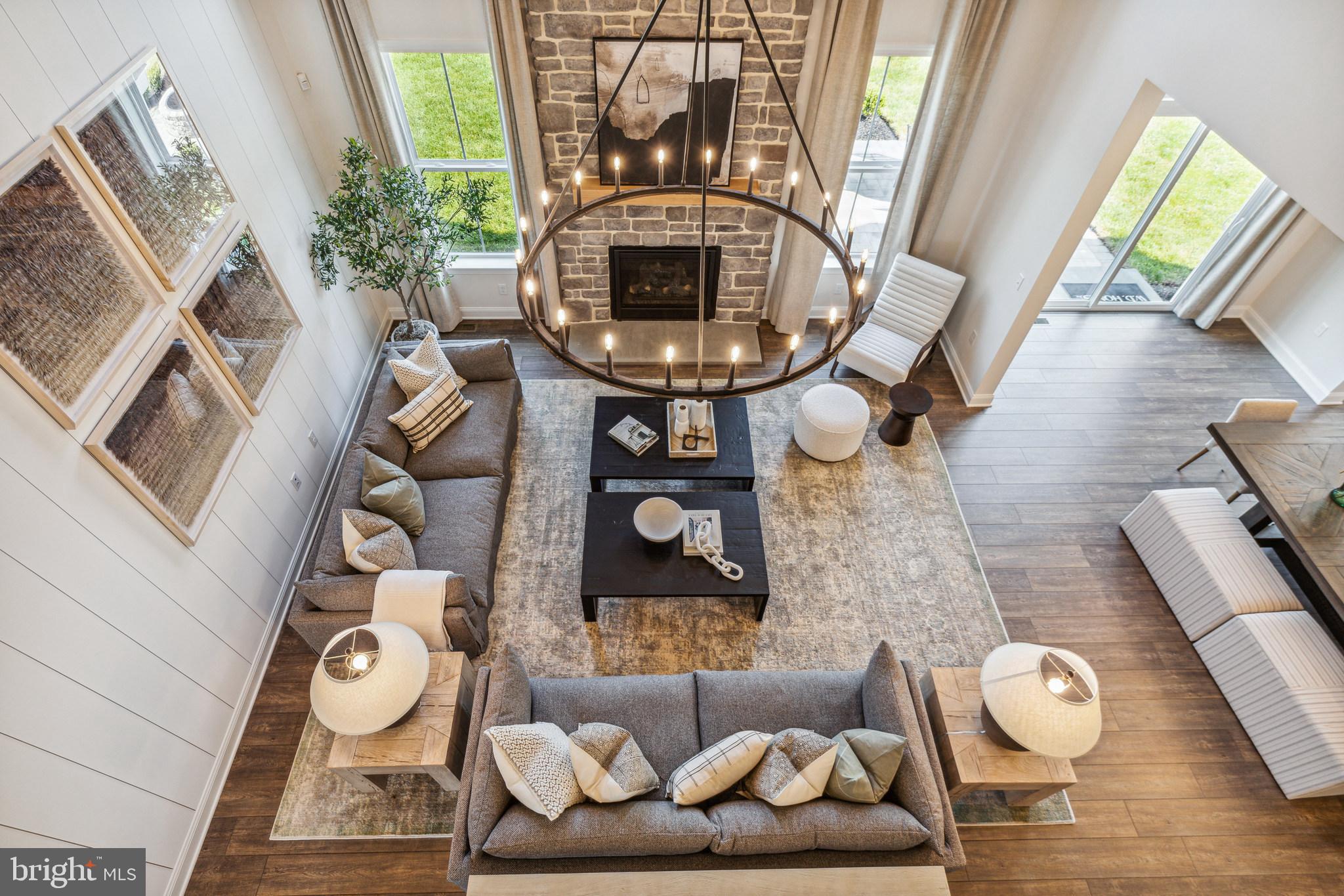 STRAWBERRY HILLS - Residential