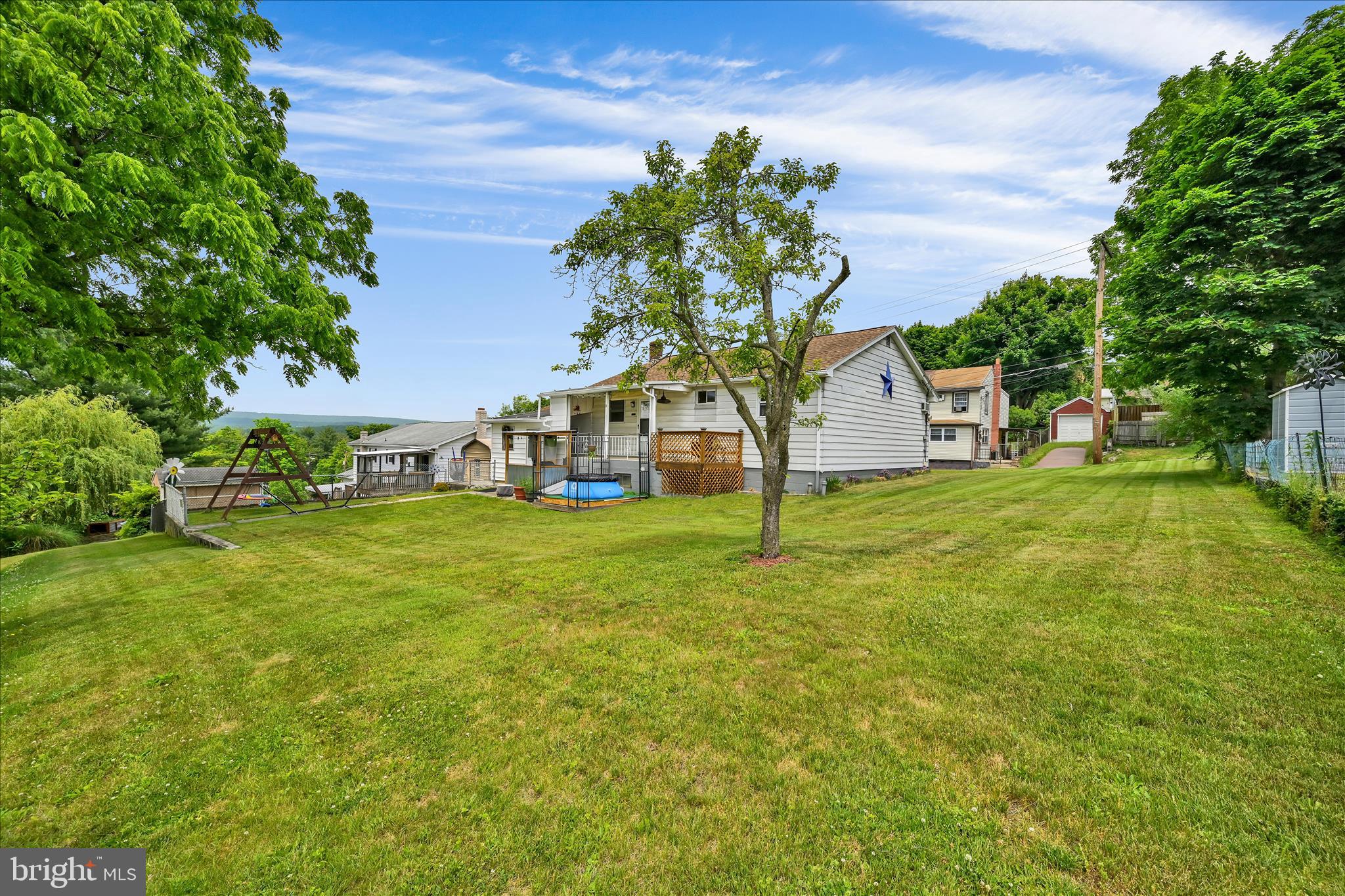 POTTSVILLE - Residential