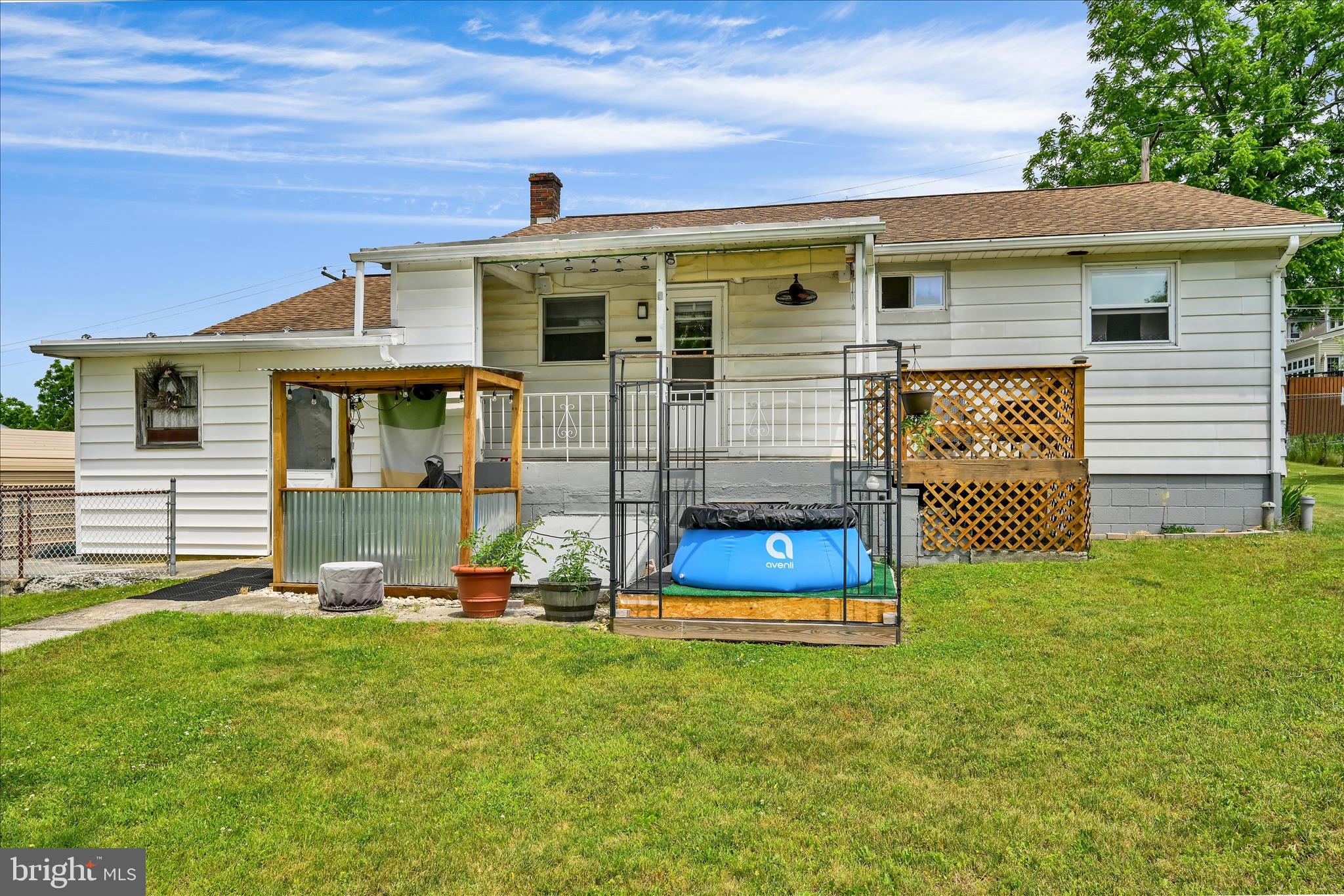 POTTSVILLE - Residential