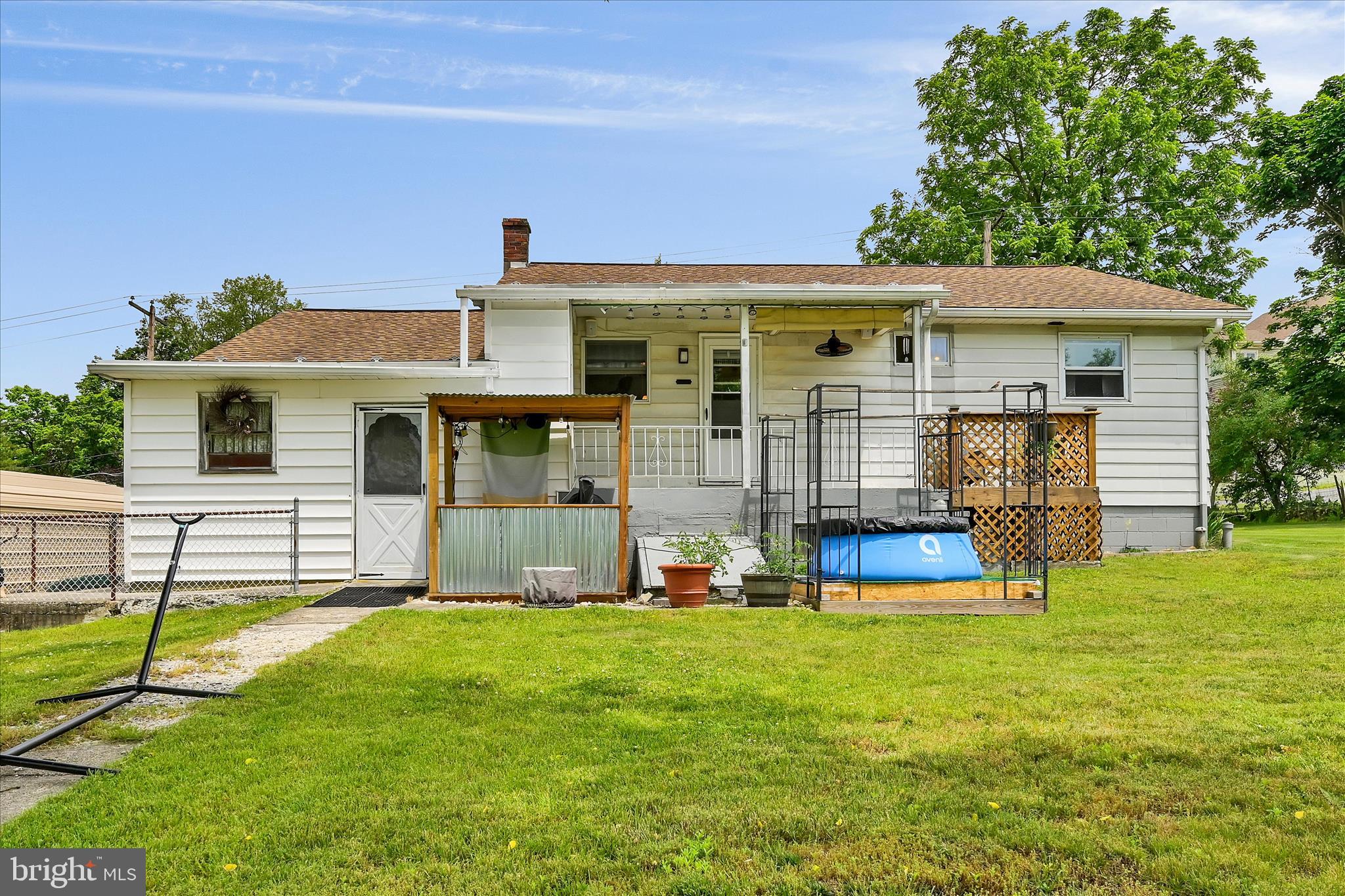 POTTSVILLE - Residential