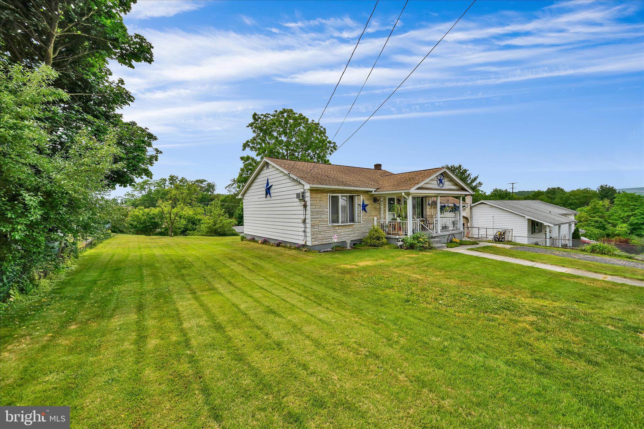 POTTSVILLE - Residential