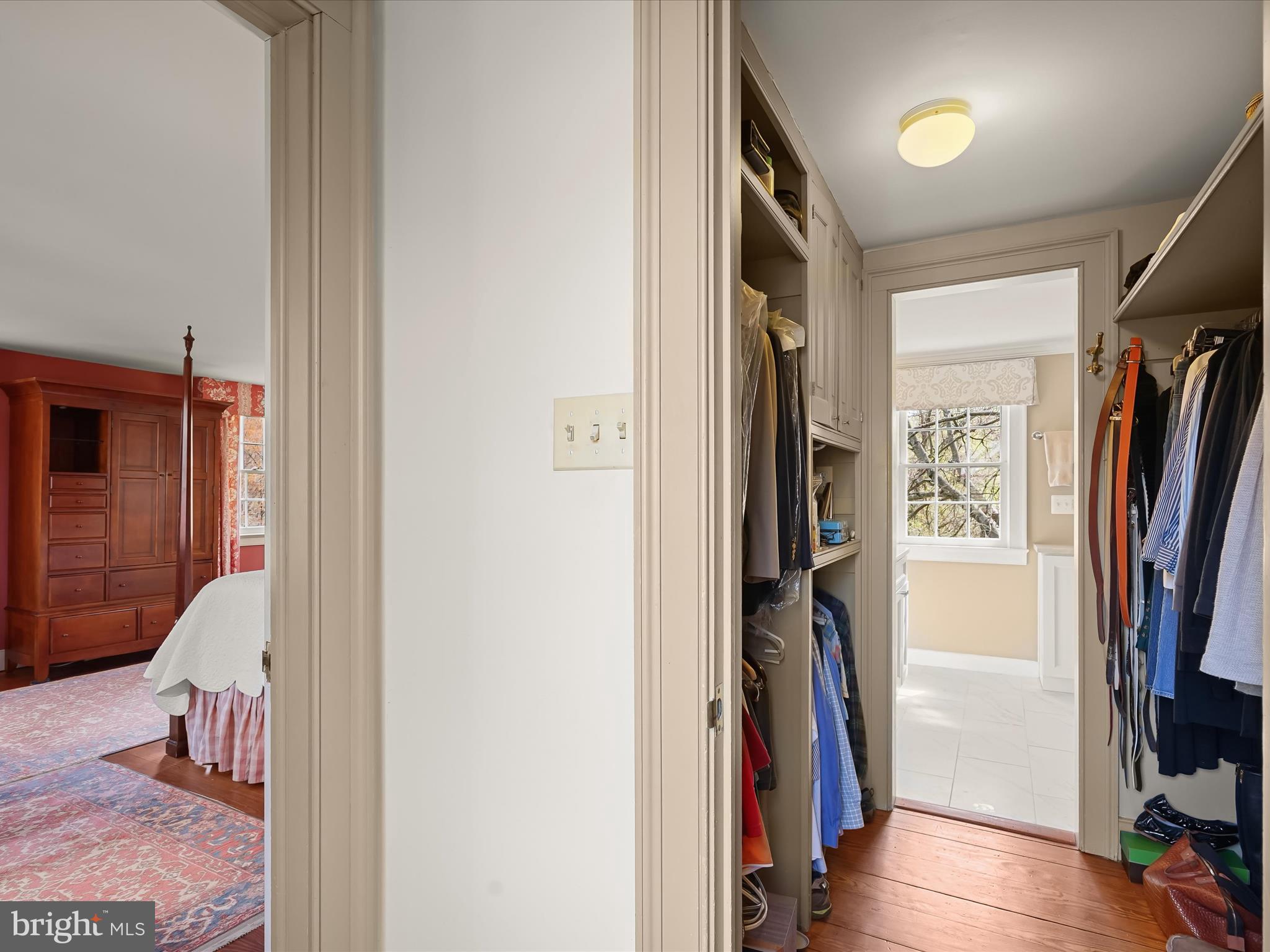 WOODSIDE ESTATES - Residential