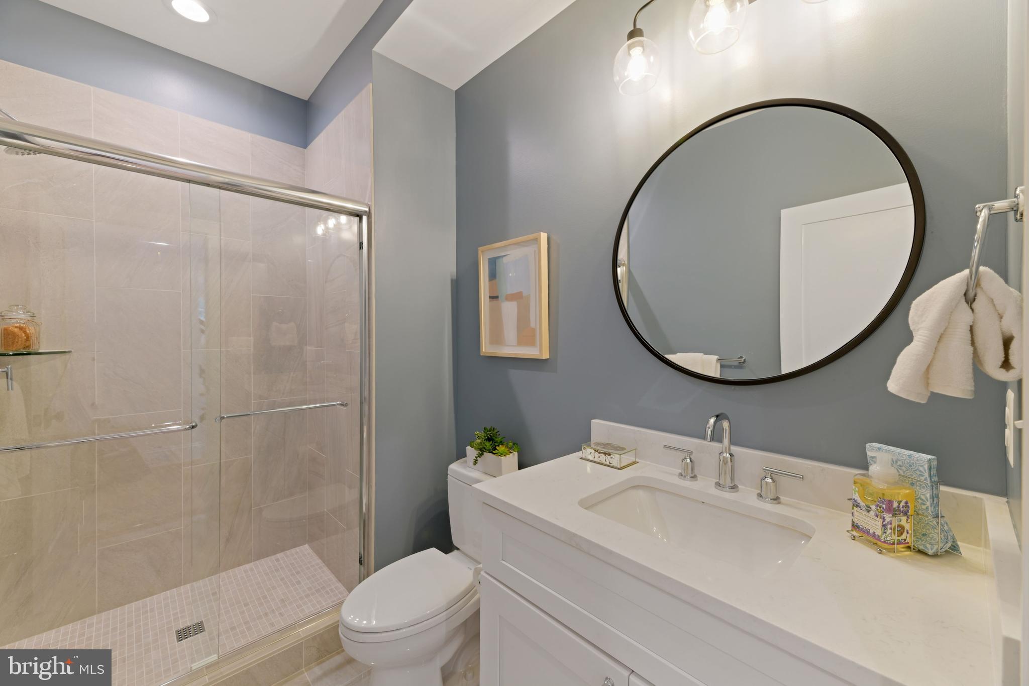 EAST FALLS CHURCH - Residential