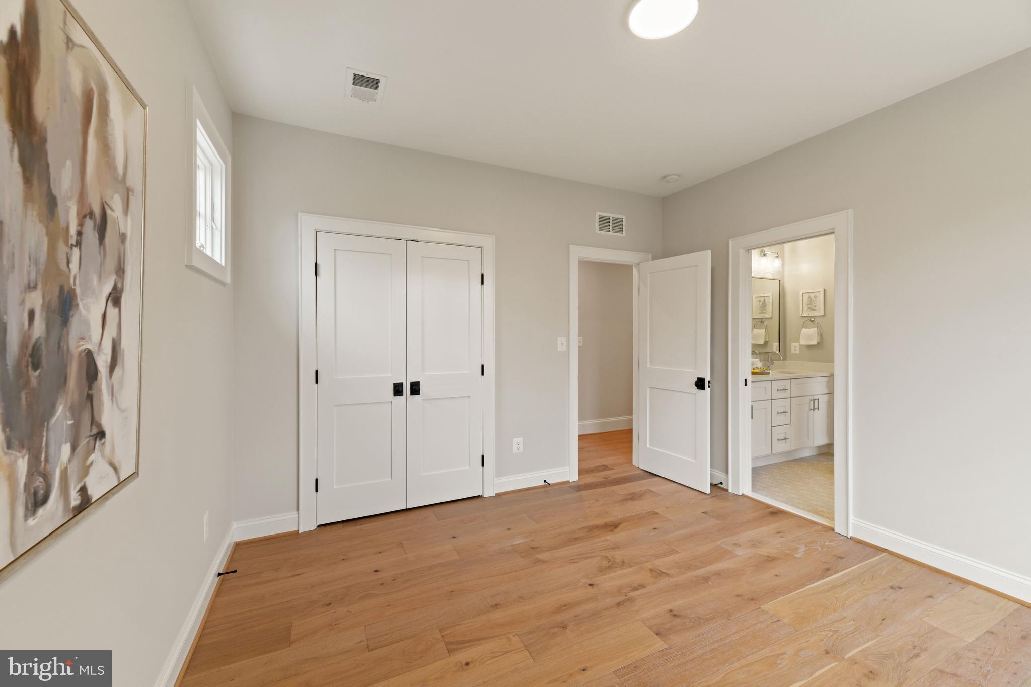 EAST FALLS CHURCH - Residential
