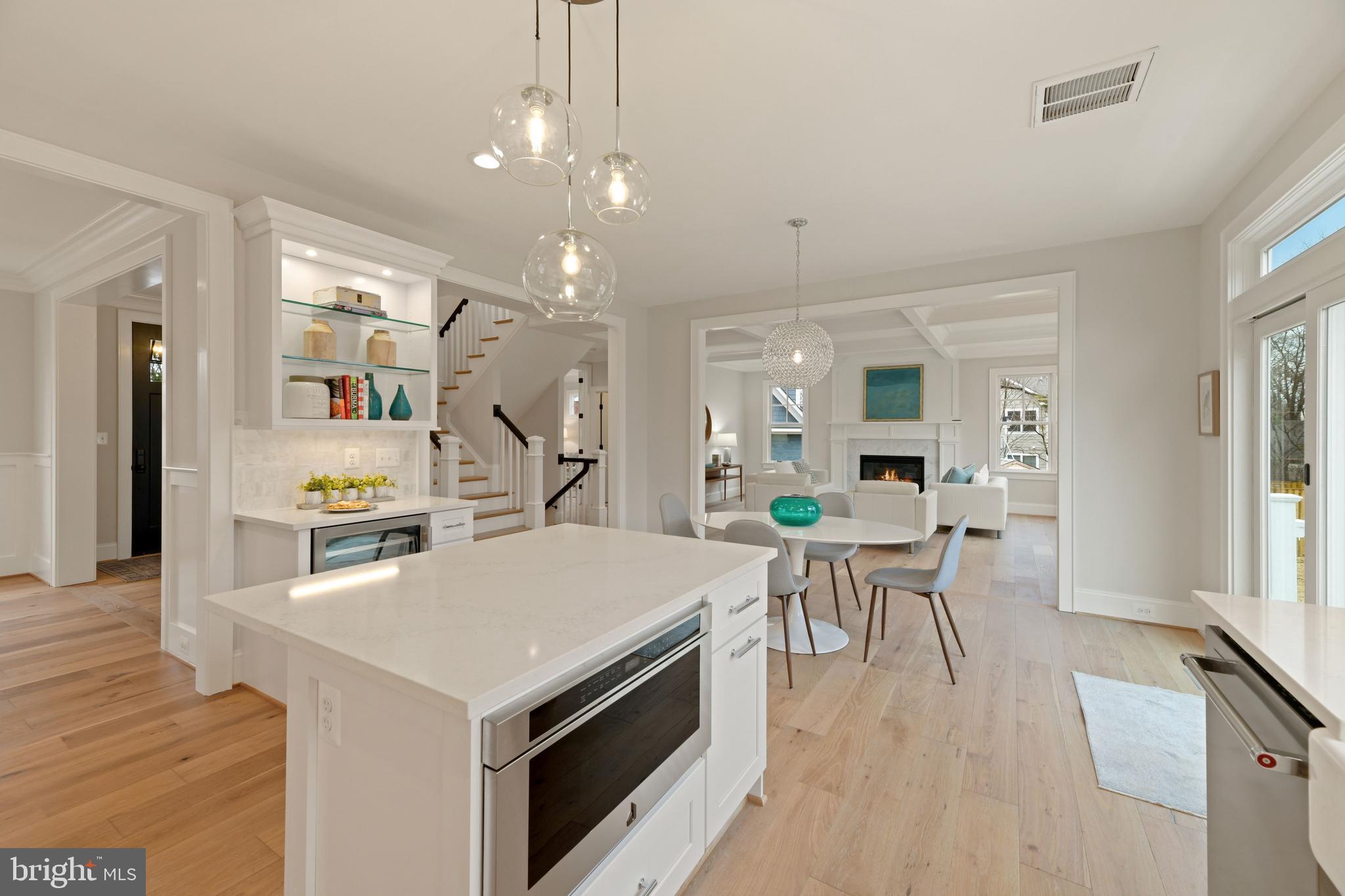EAST FALLS CHURCH - Residential