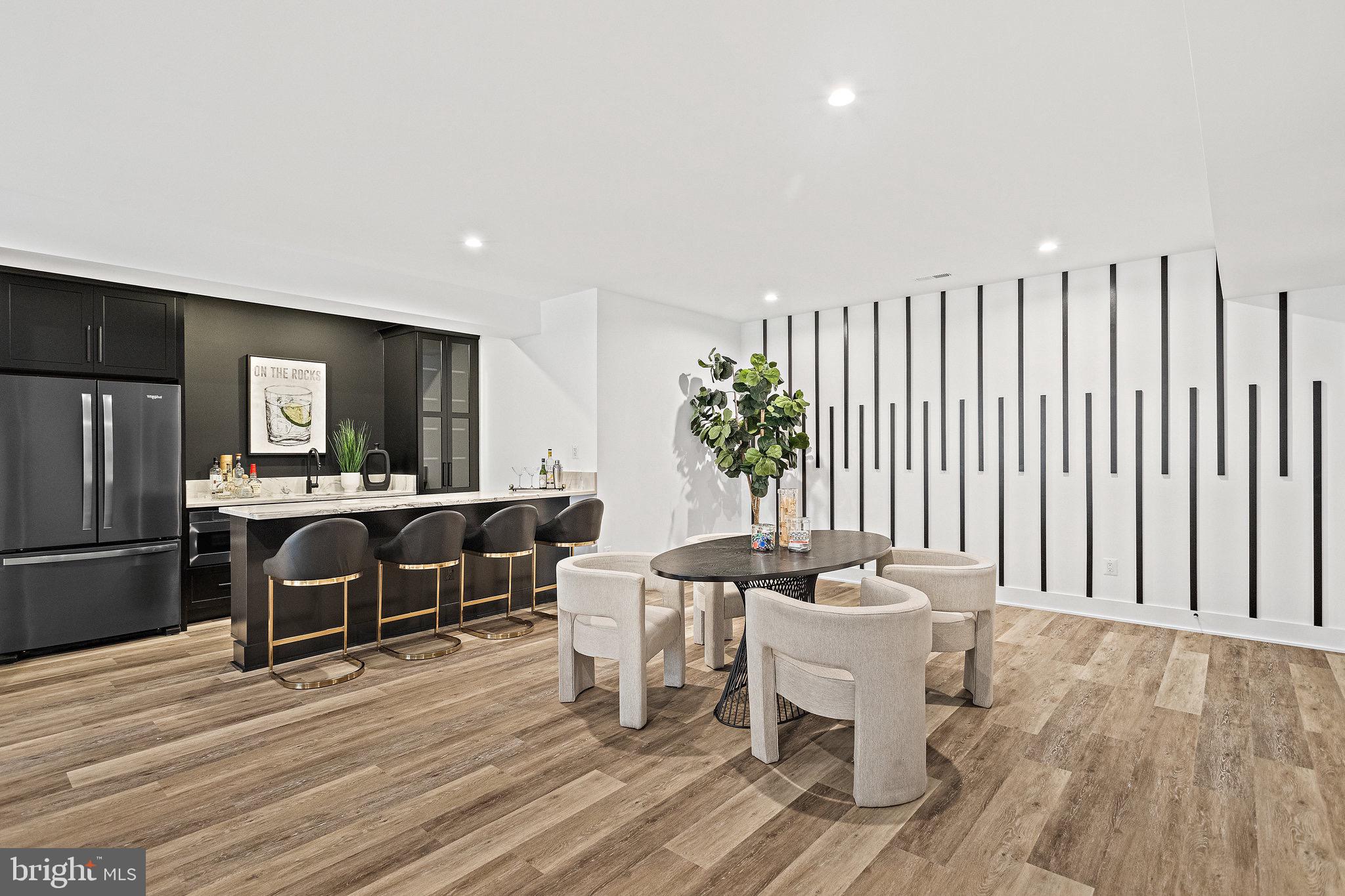EL NIDO ESTATES - Residential