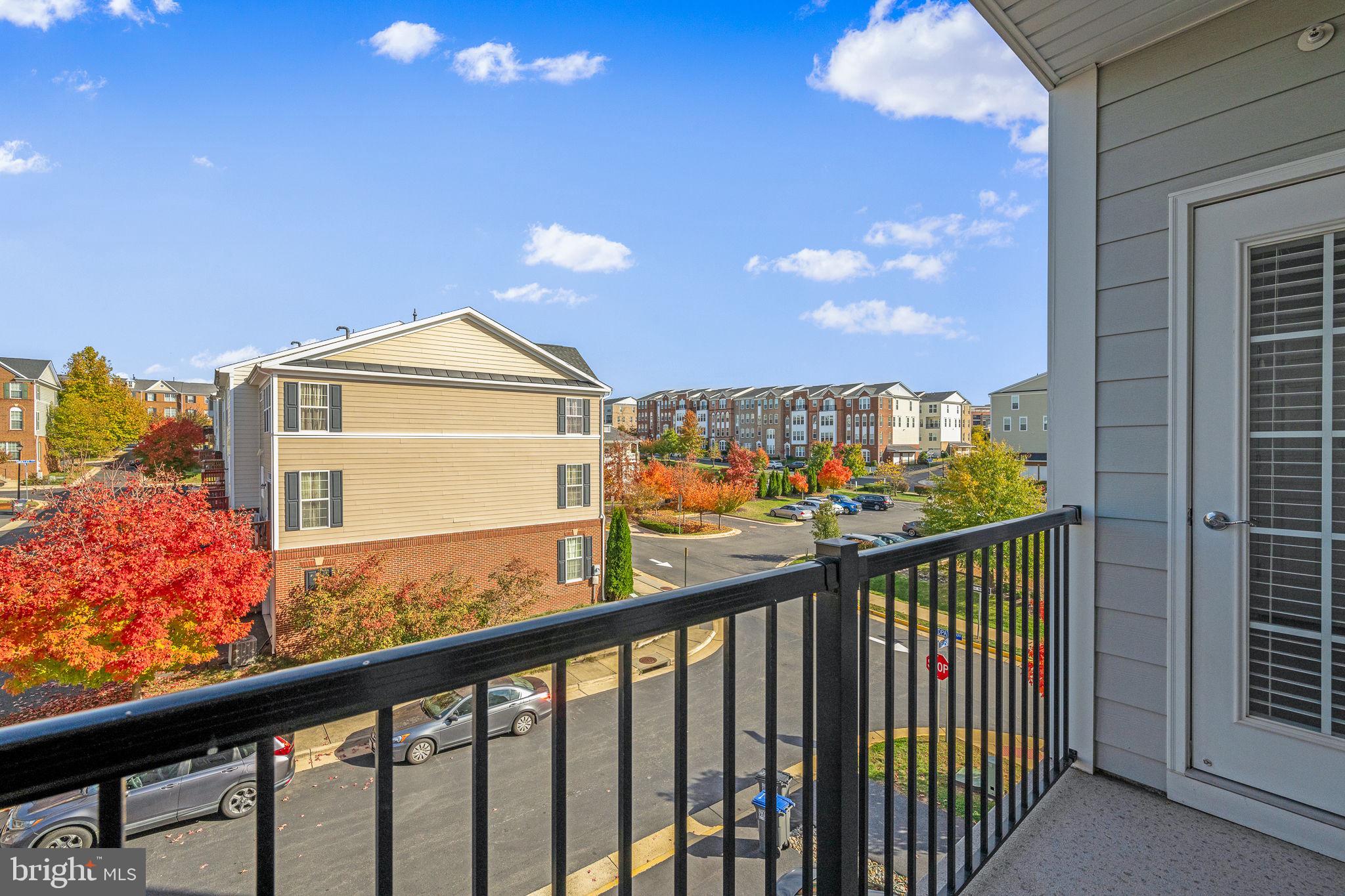 TOWNES AT GOOSE CREEK VILLAGE - Residential
