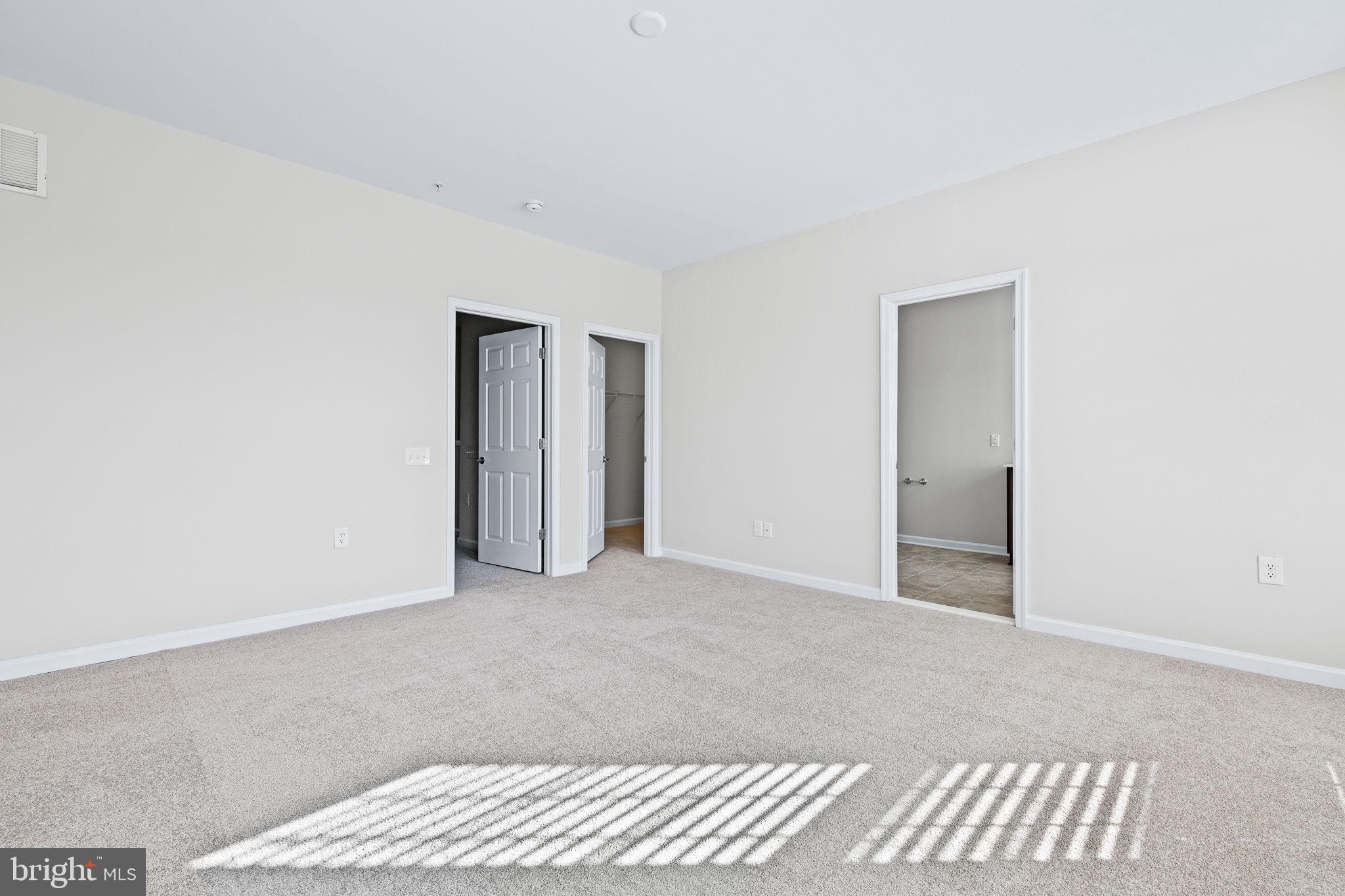 TOWNES AT GOOSE CREEK VILLAGE - Residential
