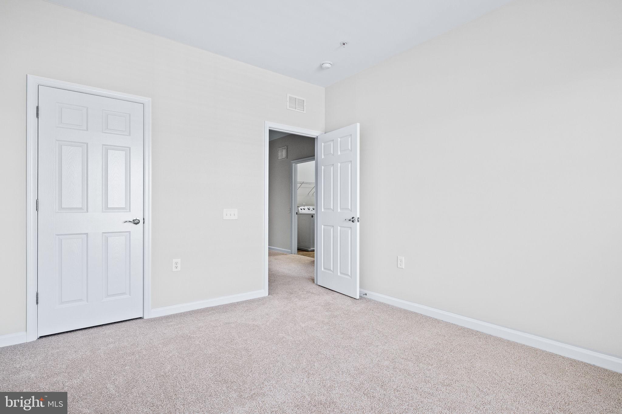 TOWNES AT GOOSE CREEK VILLAGE - Residential