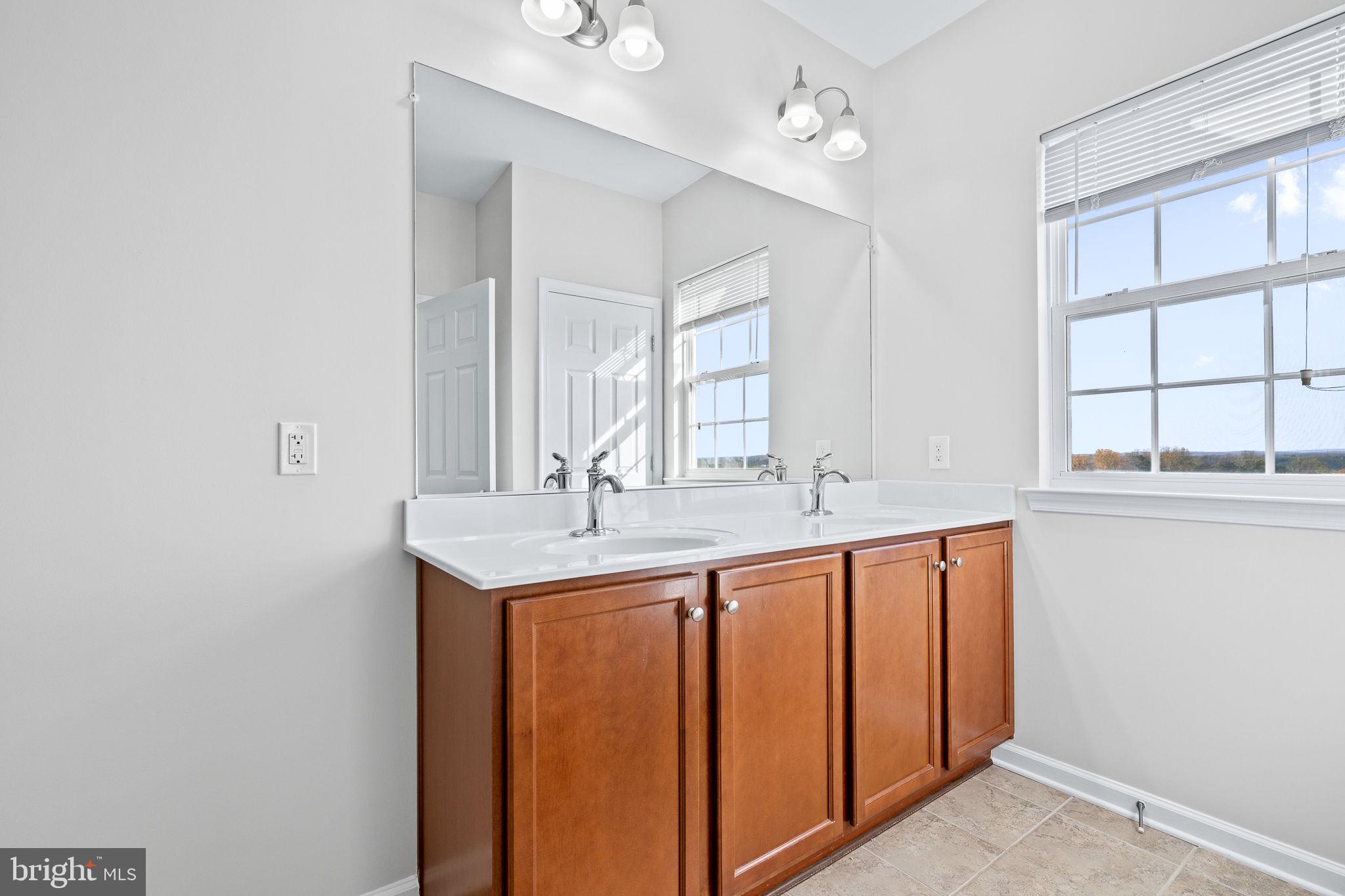TOWNES AT GOOSE CREEK VILLAGE - Residential