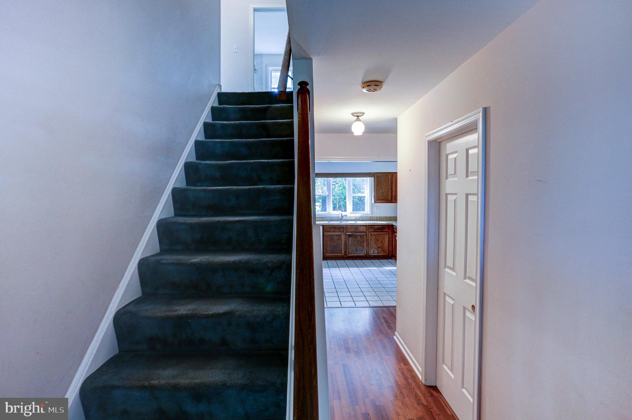 VILLAGE GREENE - Residential