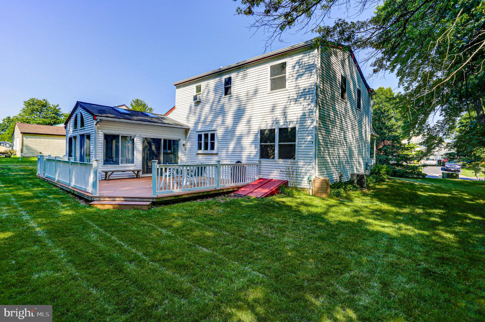 VILLAGE GREENE - Residential