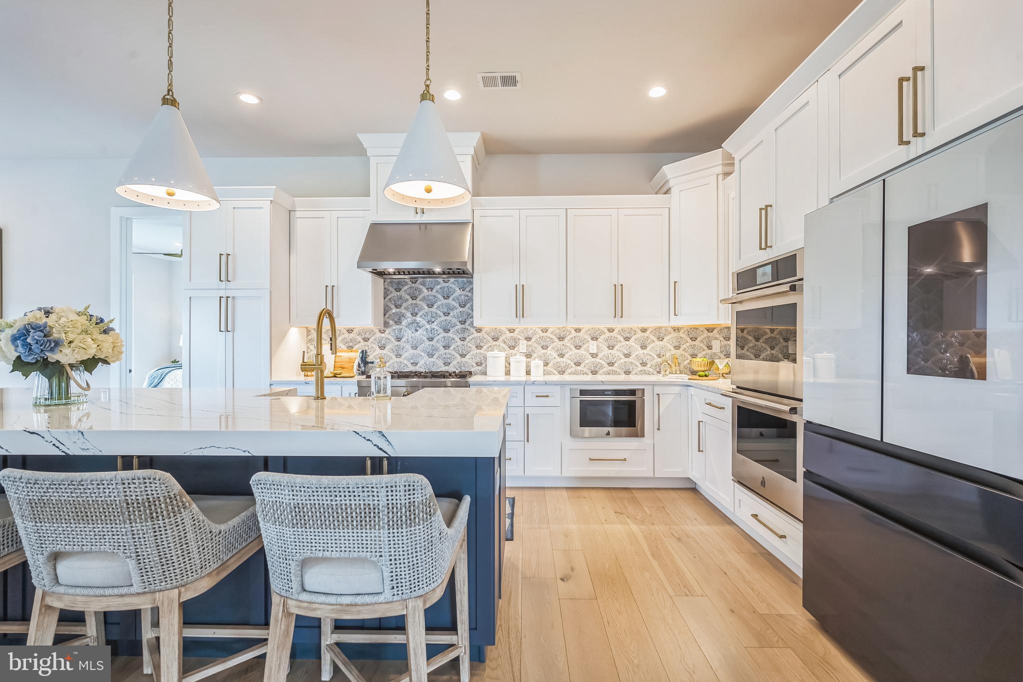 REGENCY AT WATERSIDE - Residential