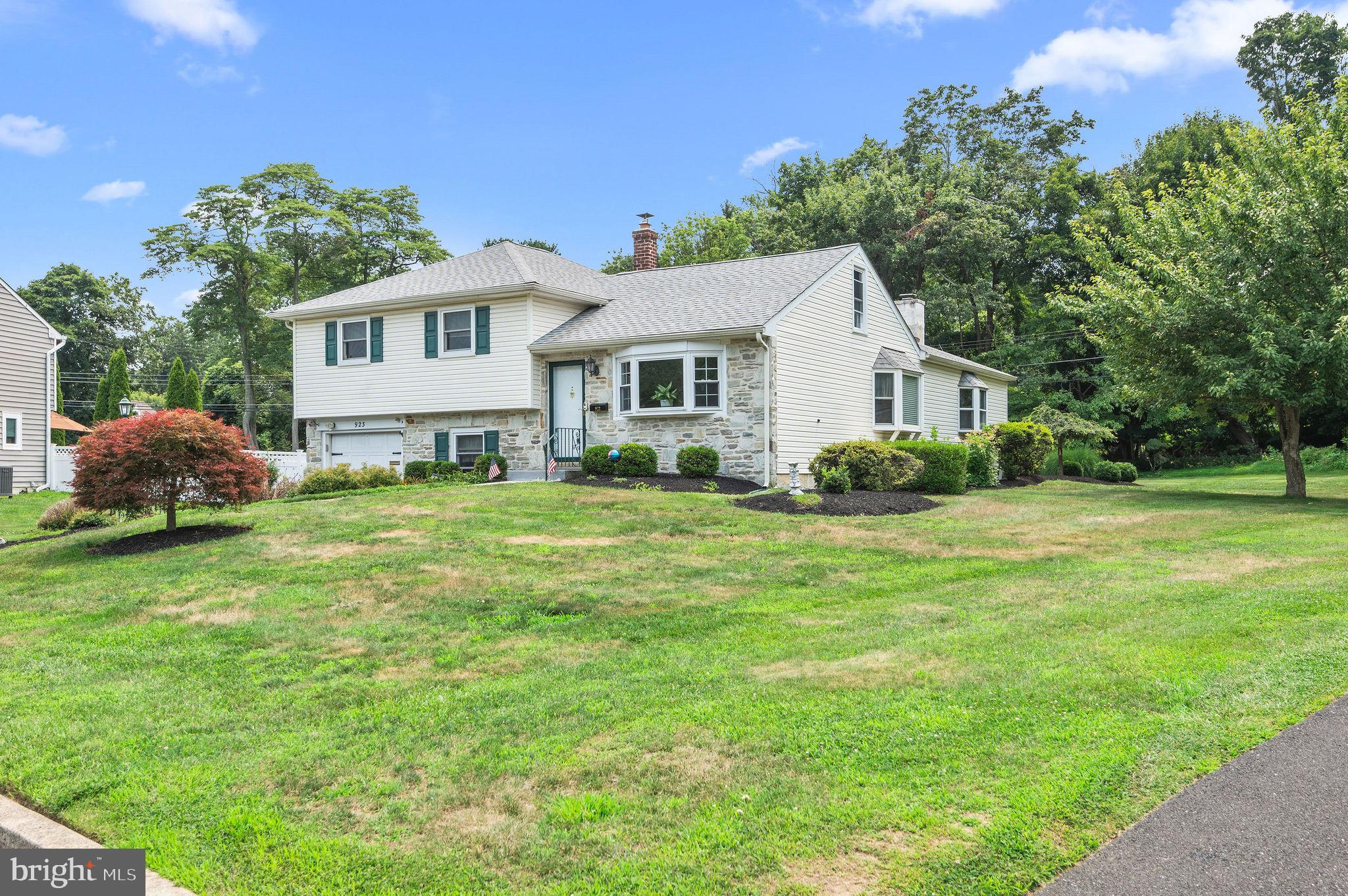 CHERRY LANE ACRES - Residential
