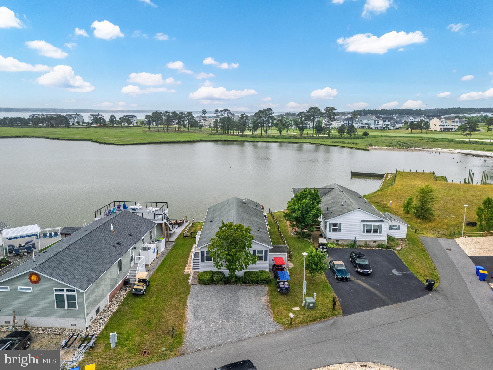POTNETS BAYSIDE - Residential