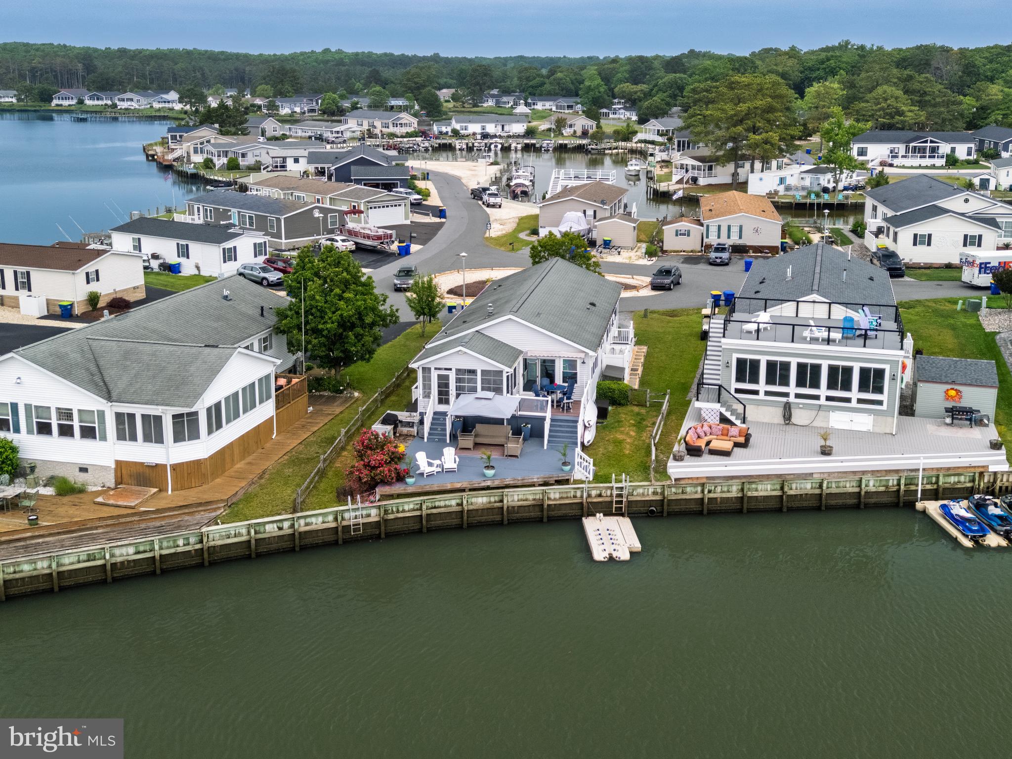 POTNETS BAYSIDE - Residential
