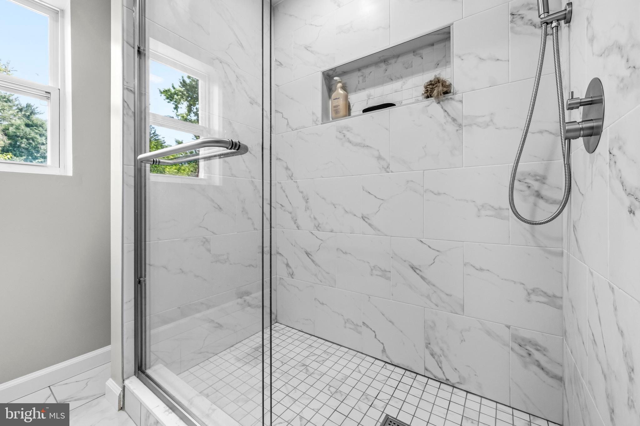 SILVER CREEK - Residential