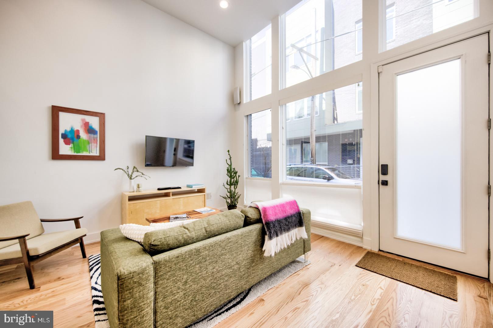 OLDE KENSINGTON - Residential