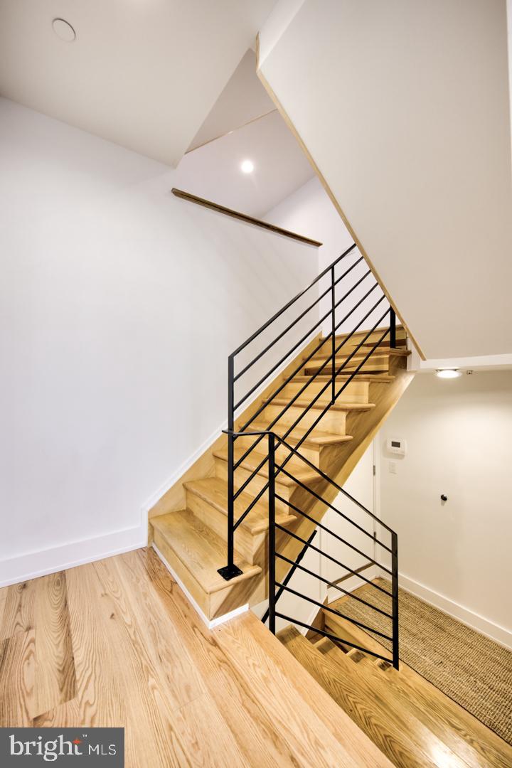 OLDE KENSINGTON - Residential