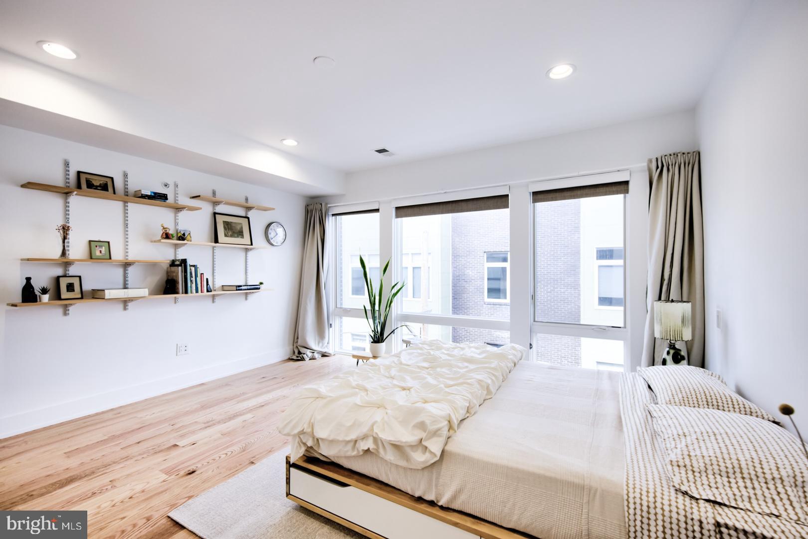 OLDE KENSINGTON - Residential