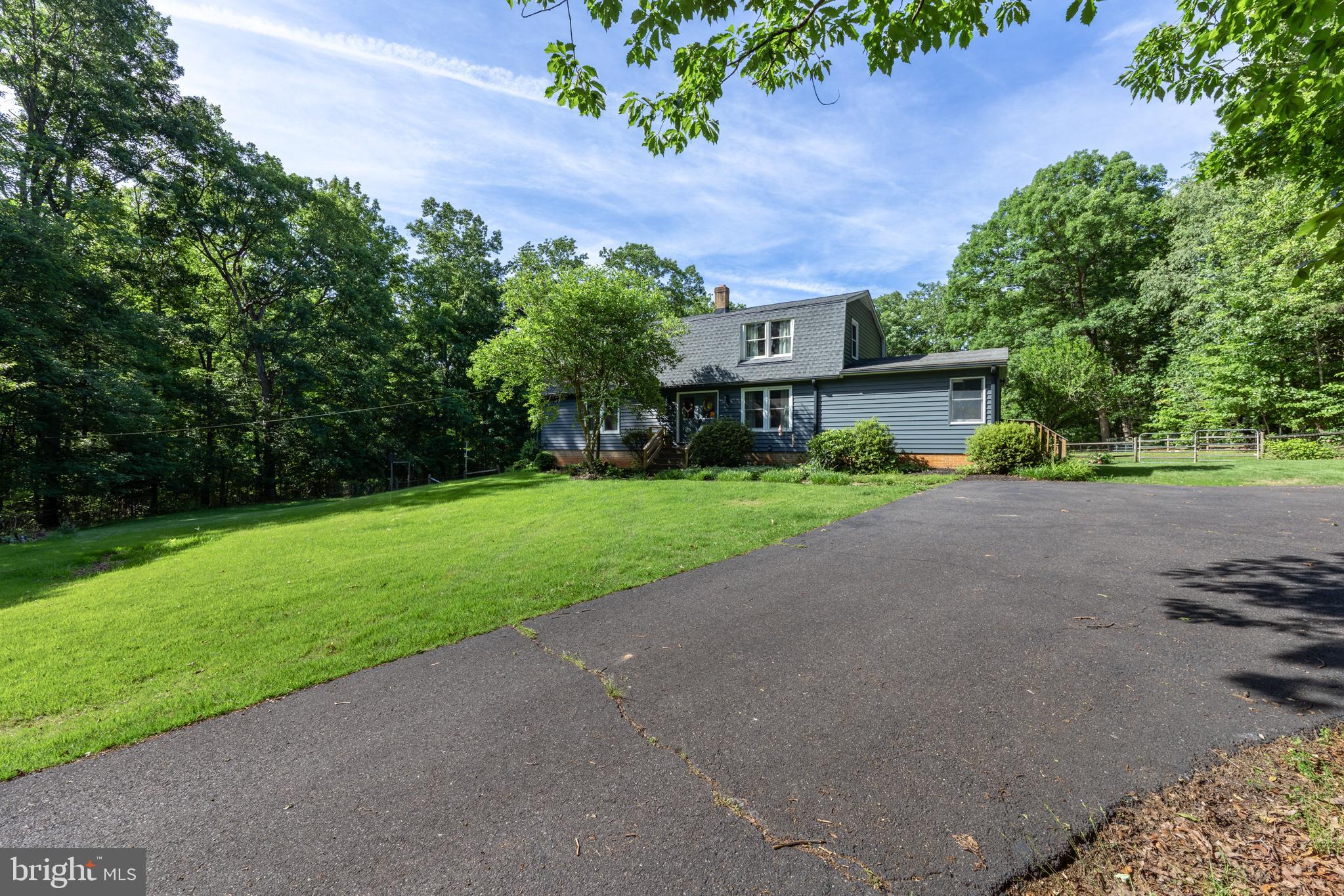 HILLENDALE - Residential