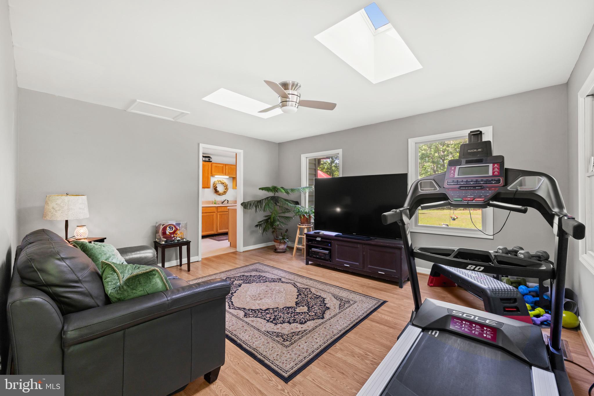 HILLENDALE - Residential