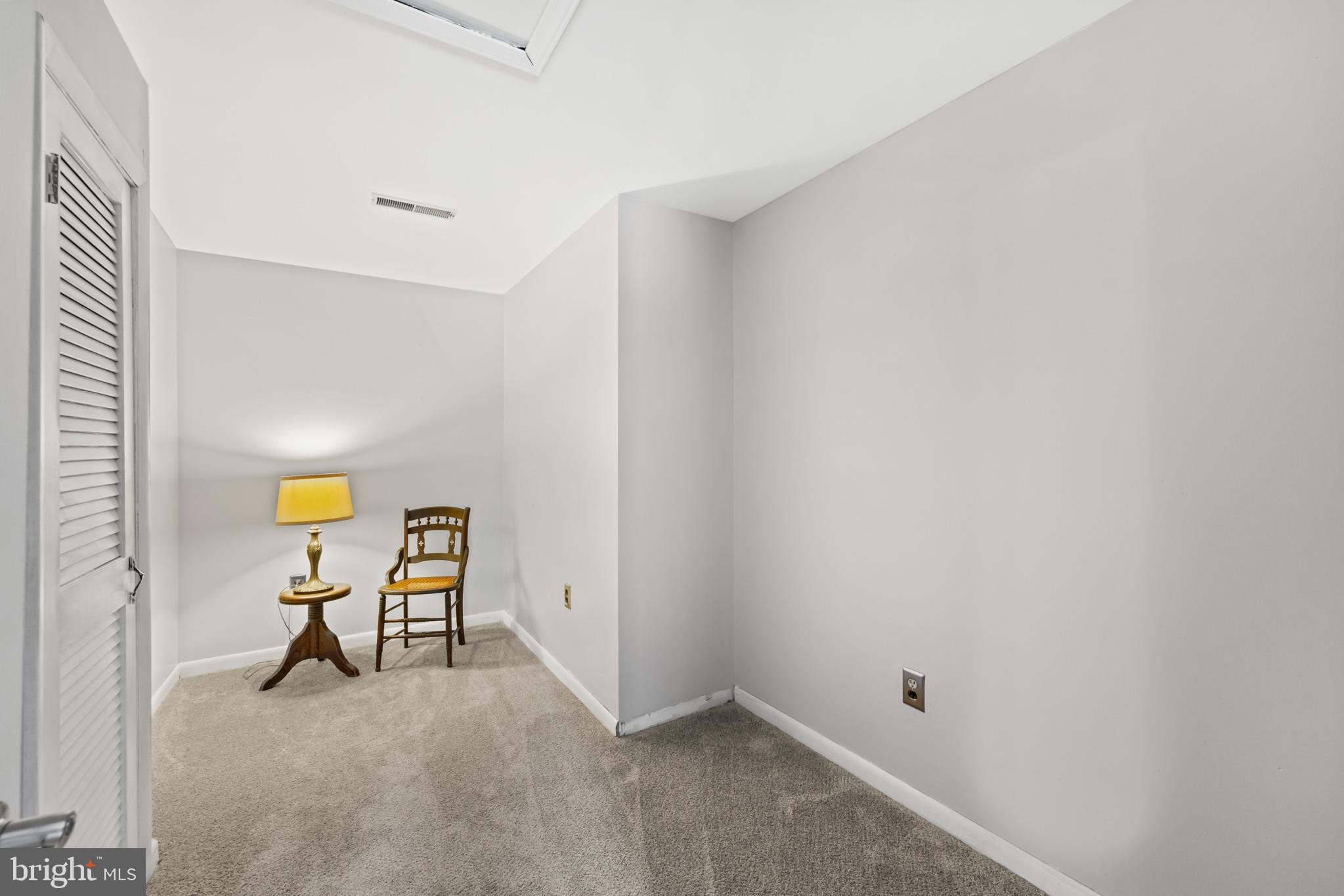 HILLENDALE - Residential