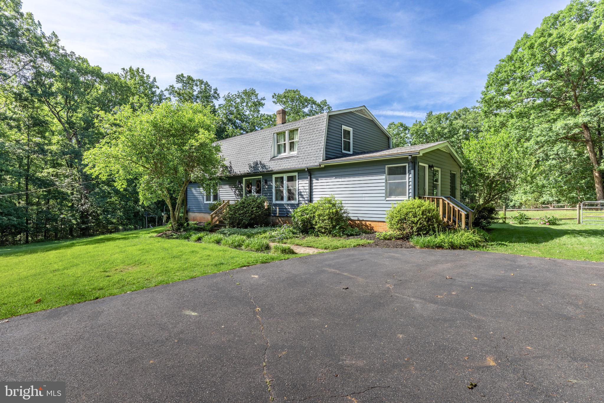 HILLENDALE - Residential