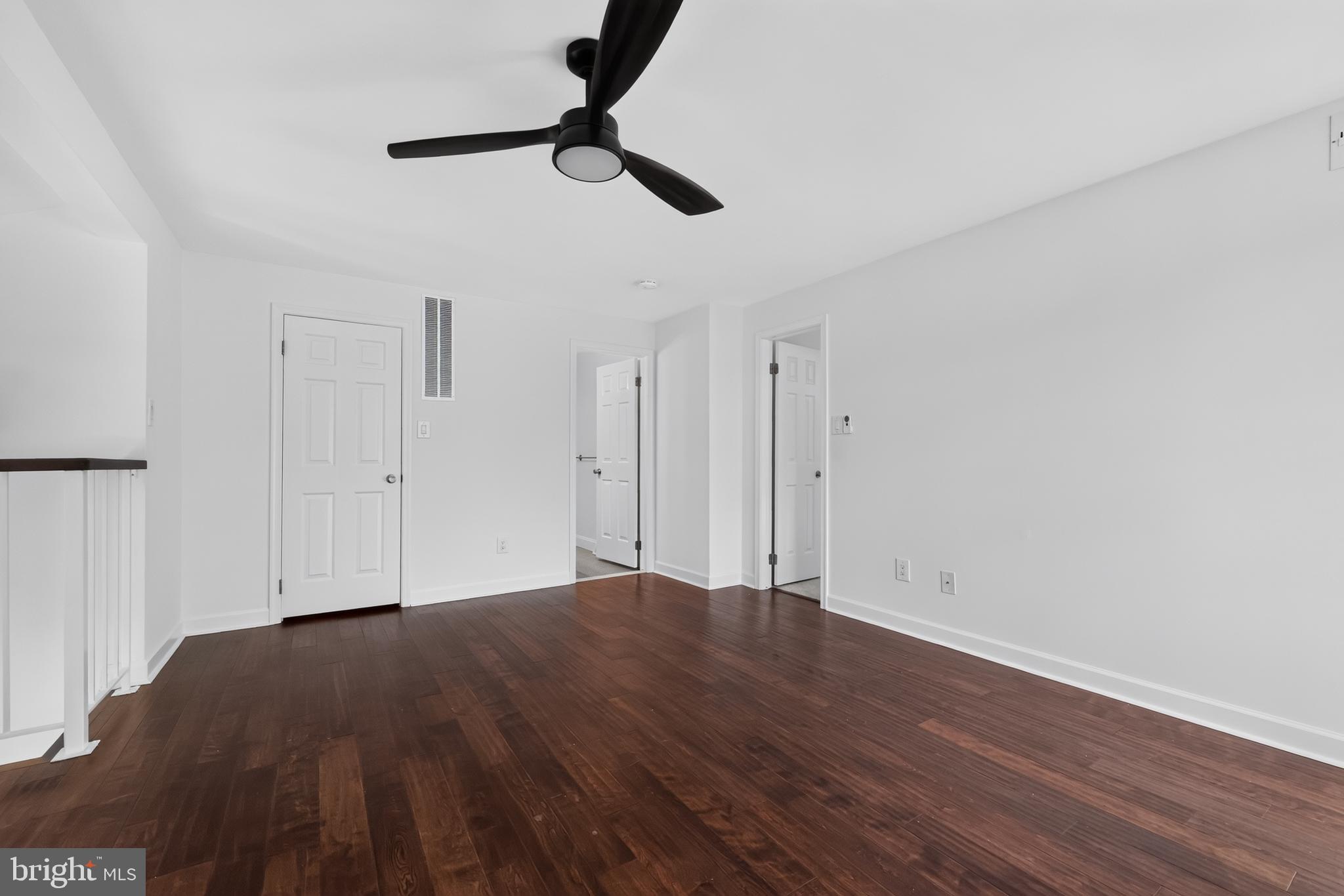 SUMMIT TRACE - Residential