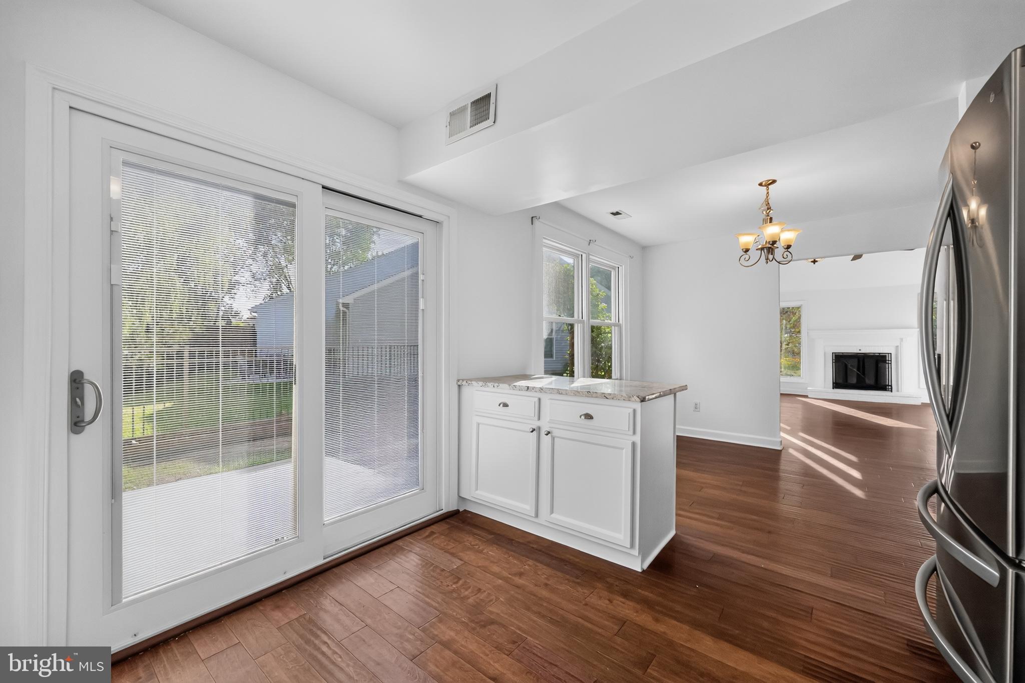 SUMMIT TRACE - Residential