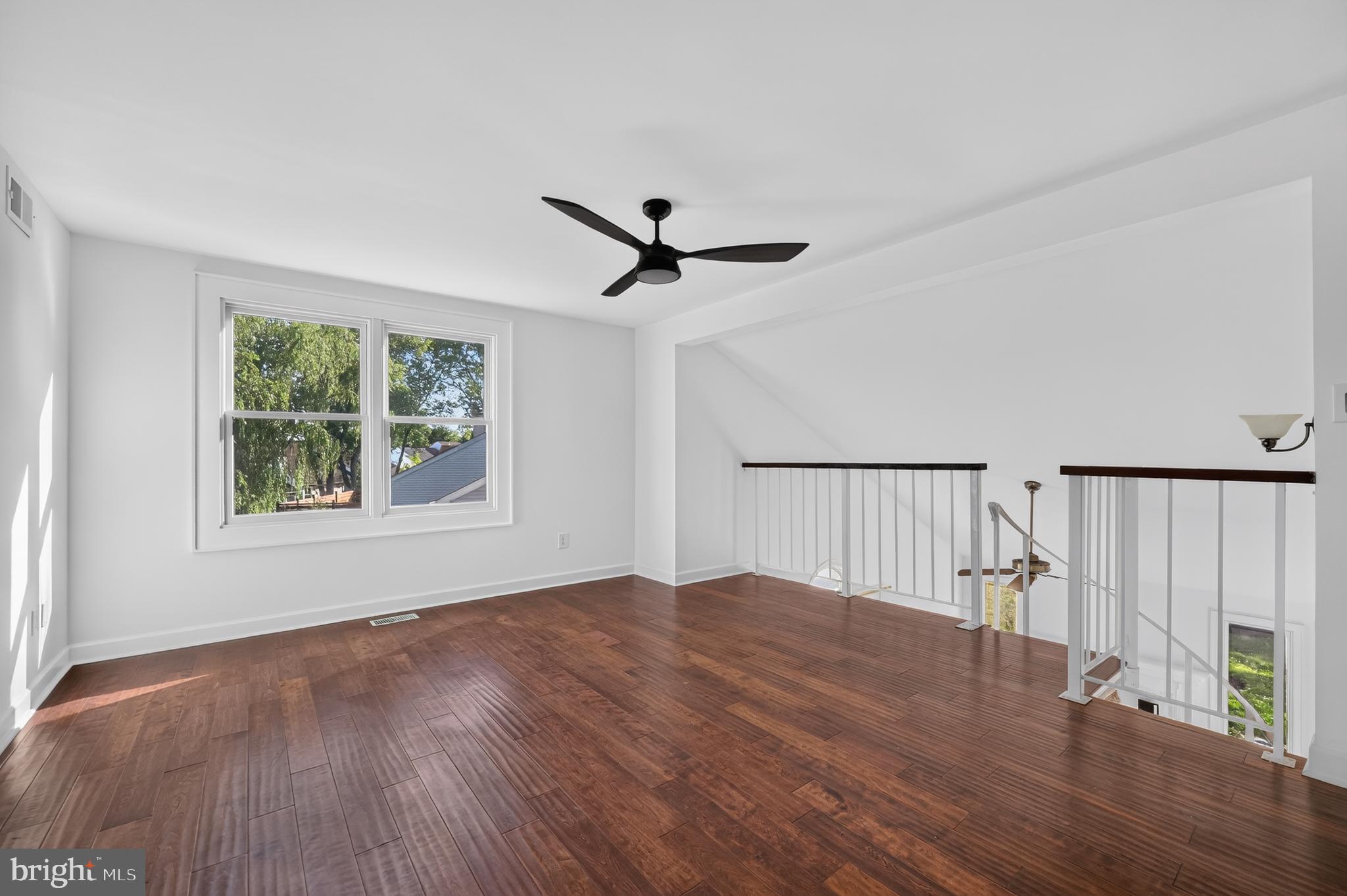 SUMMIT TRACE - Residential