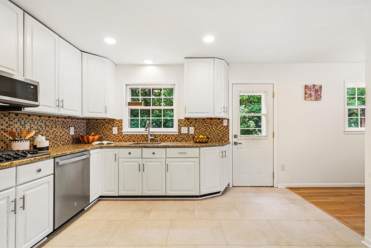 ASPEN HILL PARK - Residential