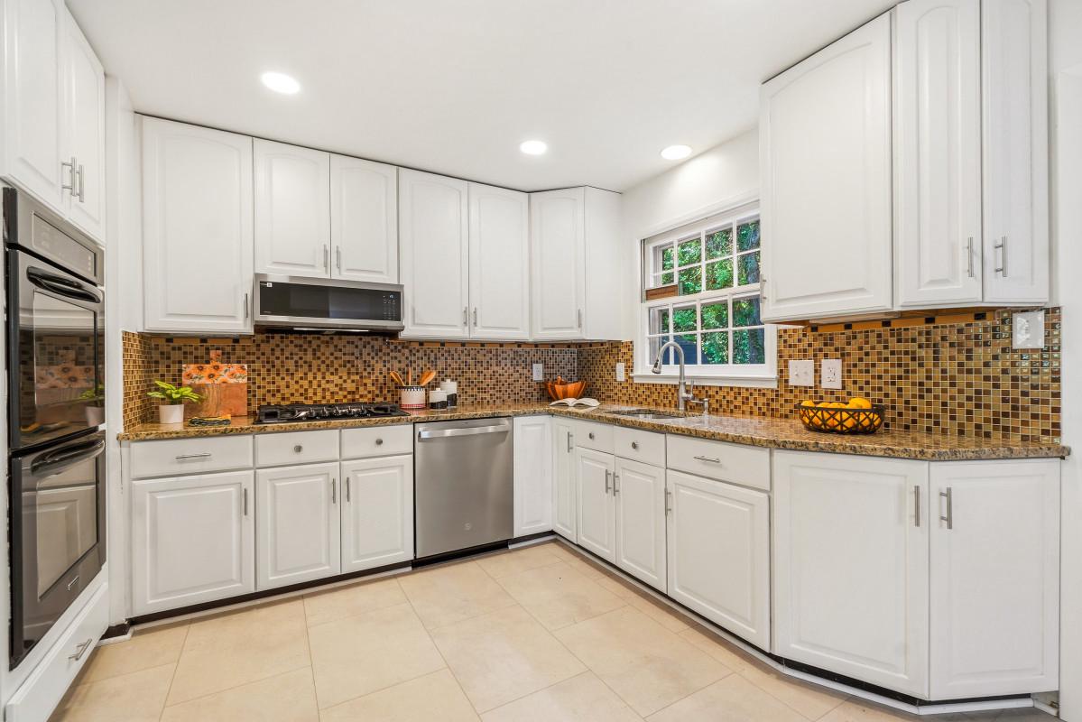 ASPEN HILL PARK - Residential