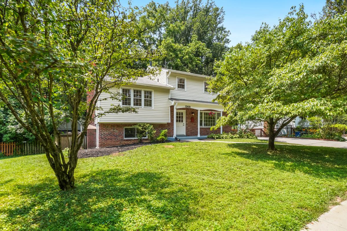ASPEN HILL PARK - Residential