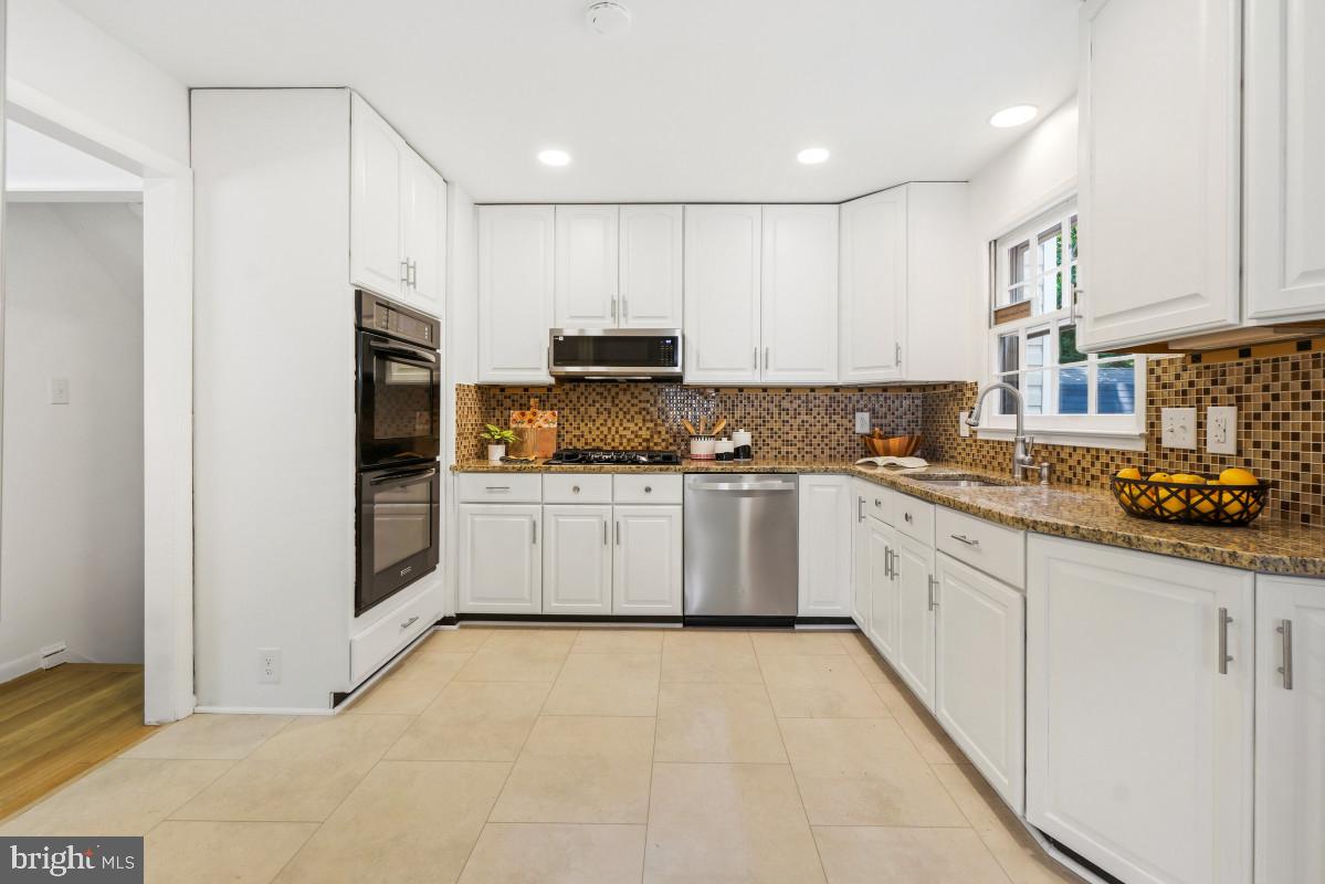 ASPEN HILL PARK - Residential