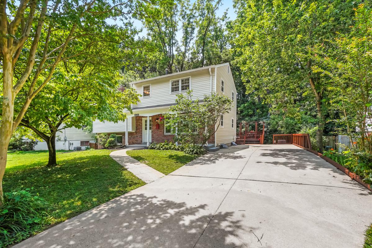 ASPEN HILL PARK - Residential